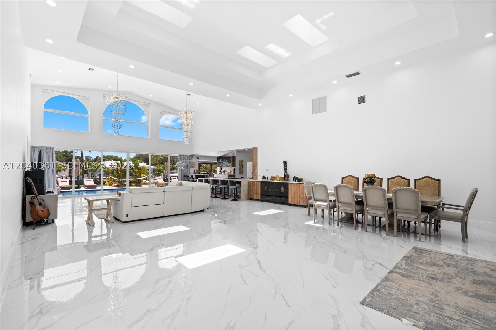 HILLSBORO HARBOR UNIT - Residential
