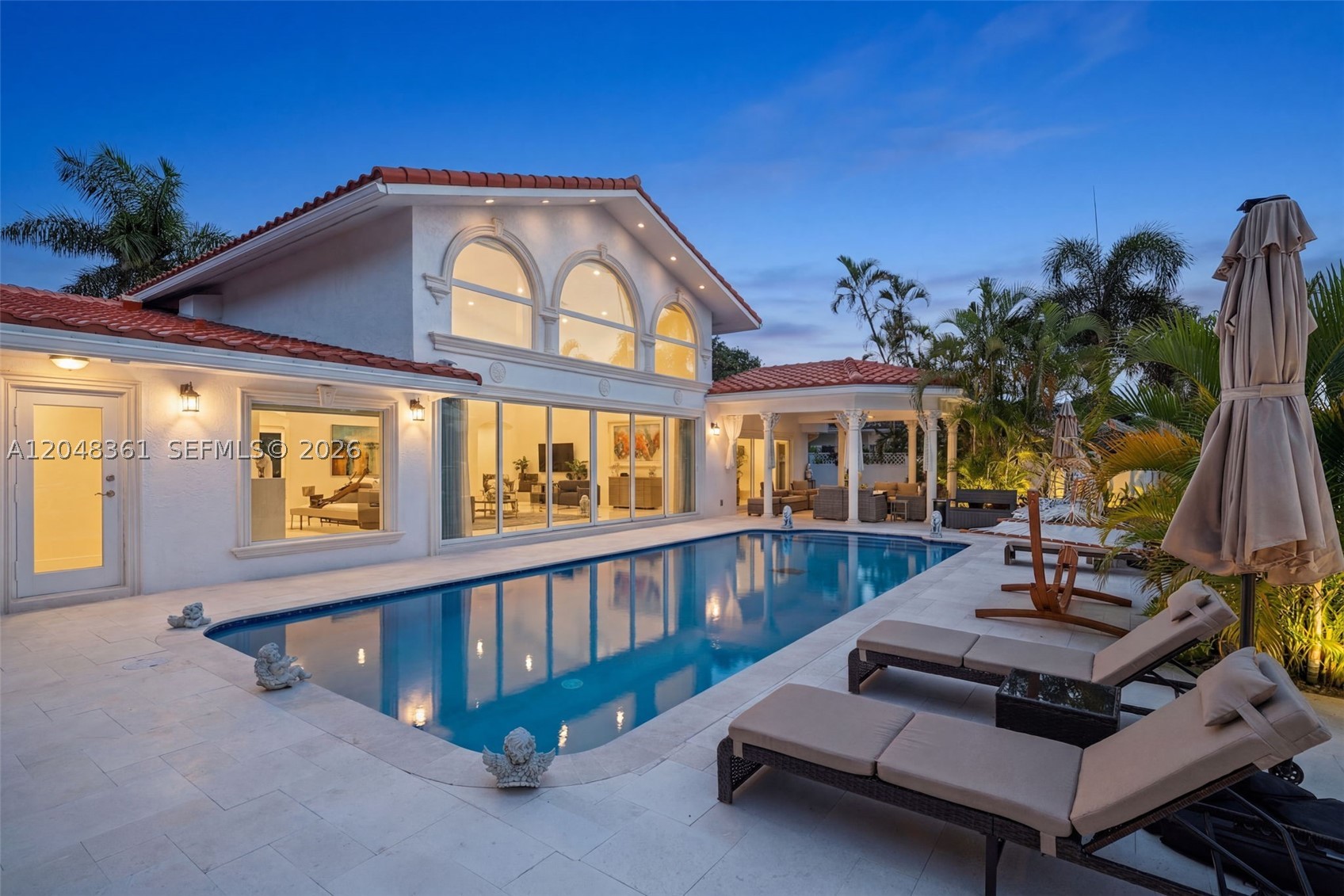 HILLSBORO HARBOR UNIT - Residential
