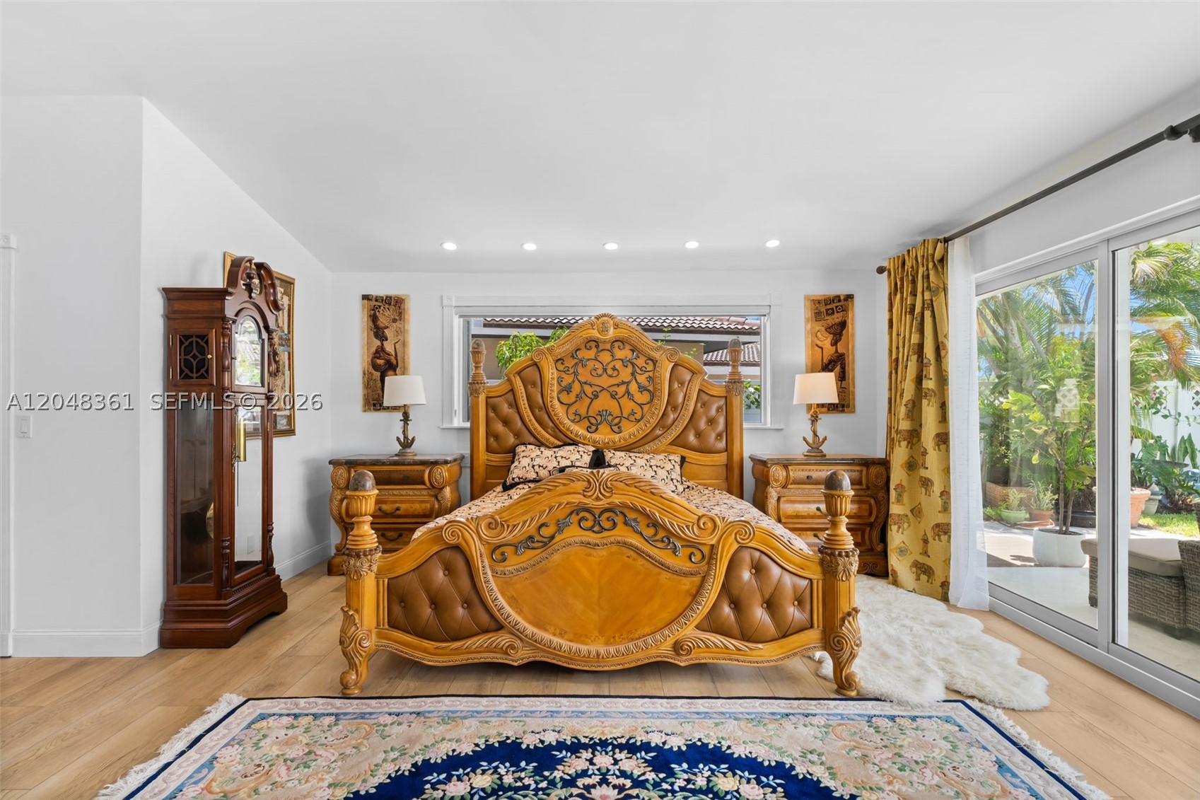 HILLSBORO HARBOR UNIT - Residential