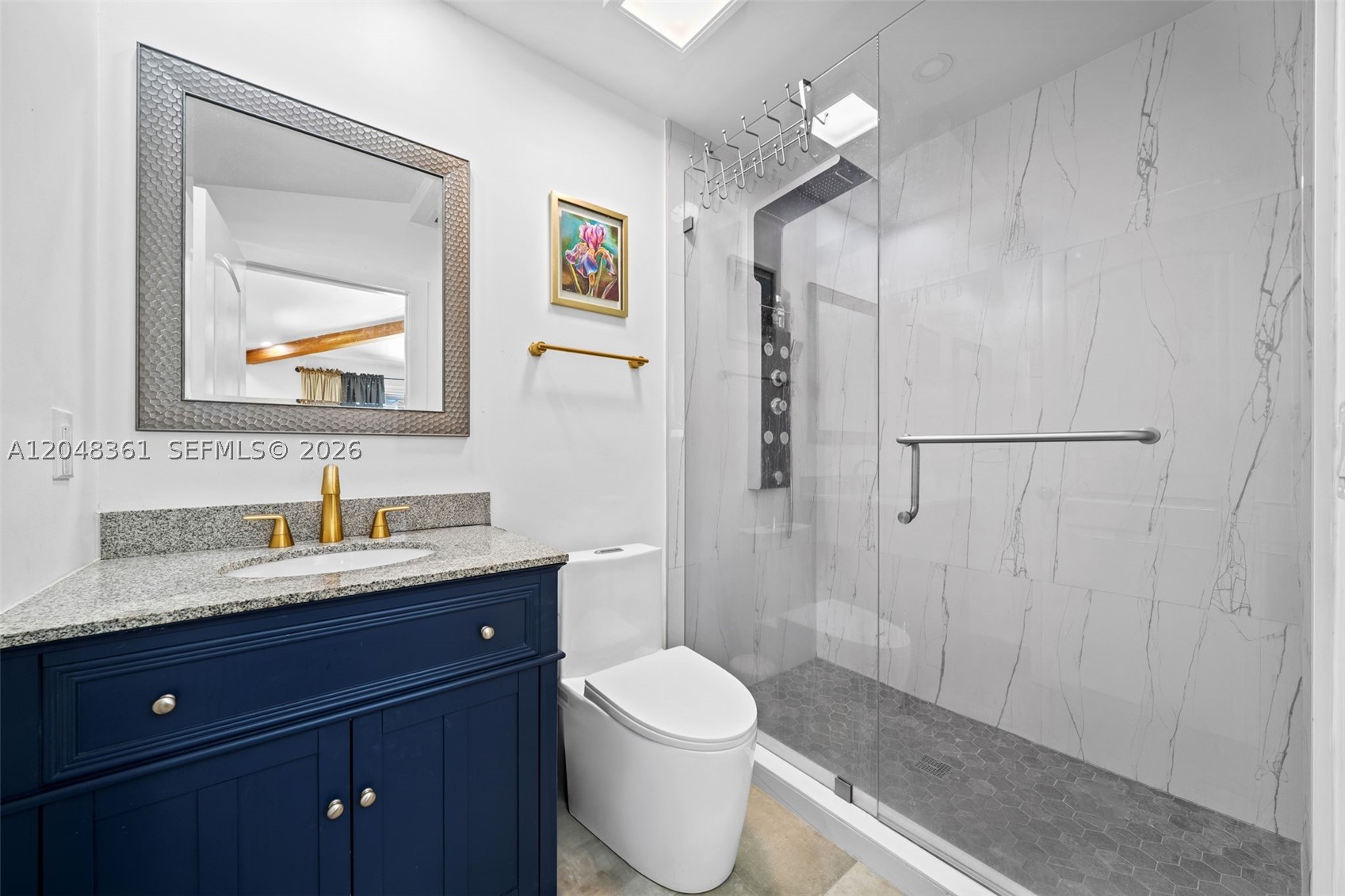 HILLSBORO HARBOR UNIT - Residential
