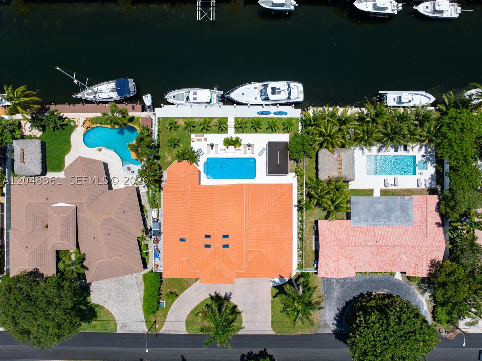 HILLSBORO HARBOR UNIT - Residential