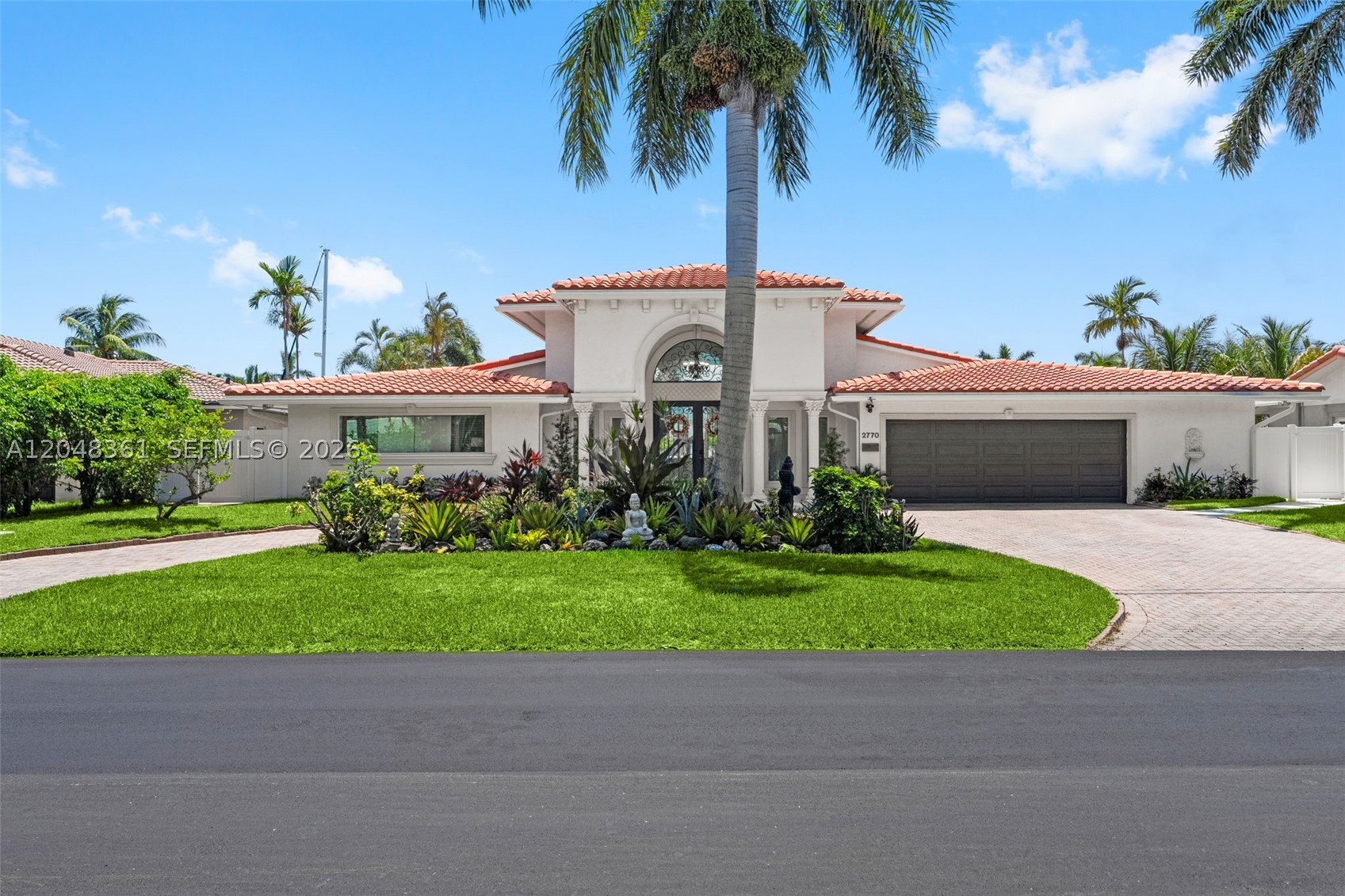 HILLSBORO HARBOR UNIT - Residential