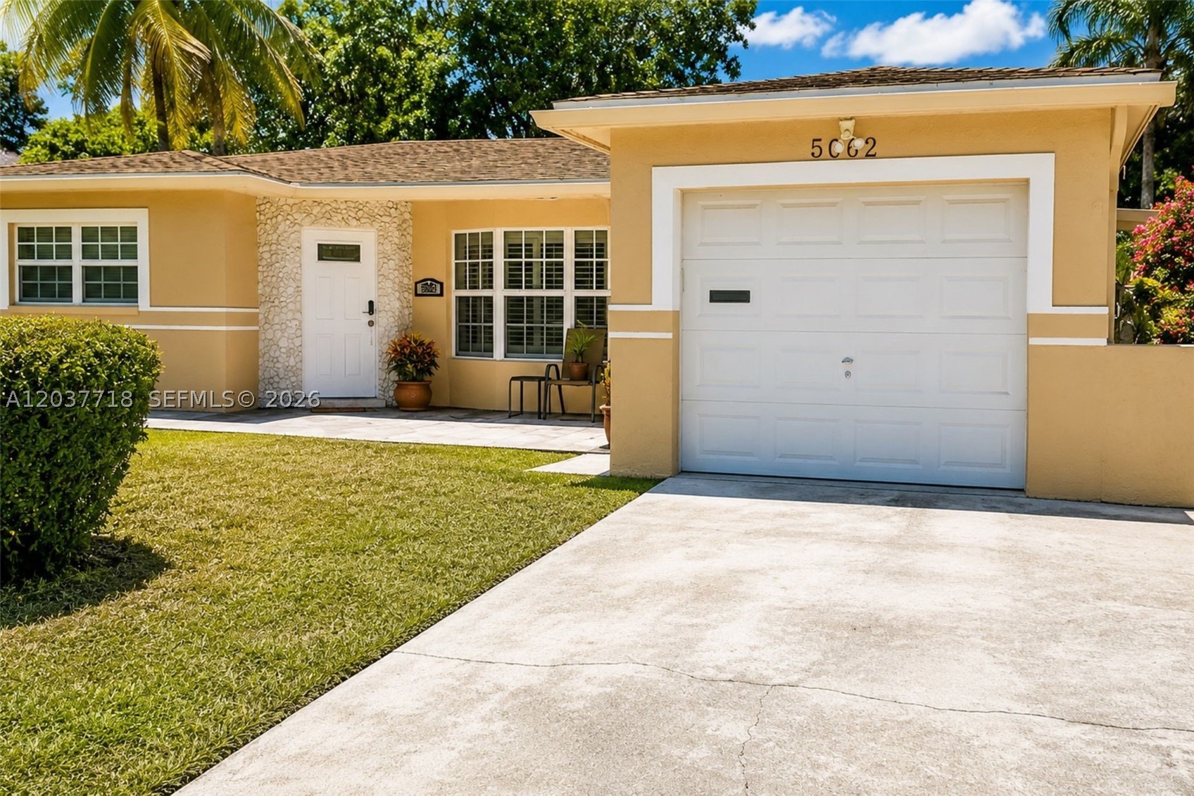 OAKLAND ESTATES 4TH SEC - Residential Lease