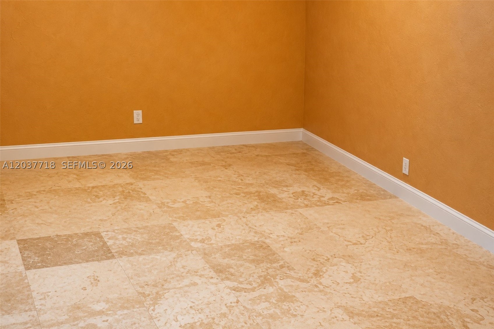 OAKLAND ESTATES 4TH SEC - Residential Lease