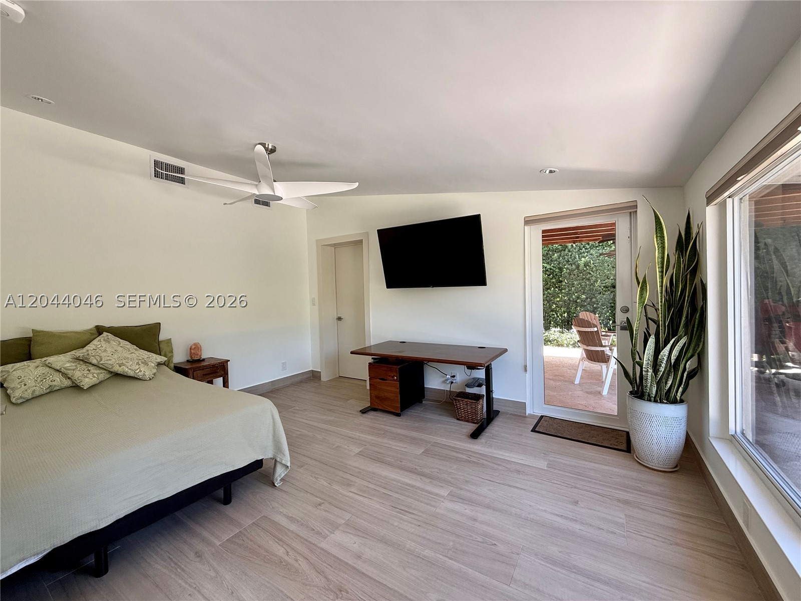 CORAL RIDGE COUNTRY CLUB - Residential