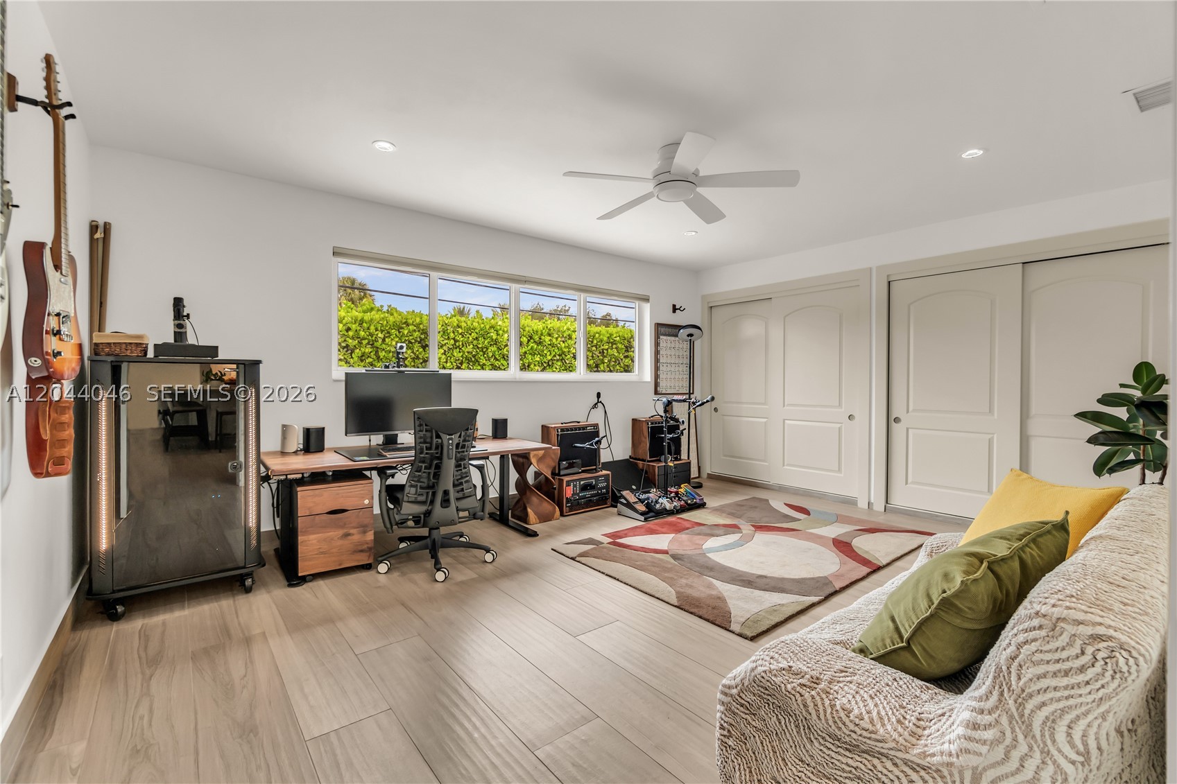 CORAL RIDGE COUNTRY CLUB - Residential