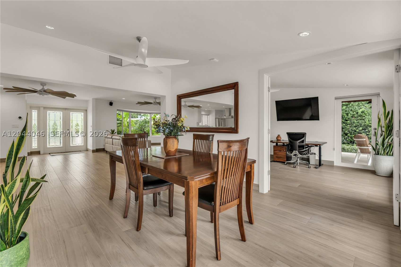 CORAL RIDGE COUNTRY CLUB - Residential