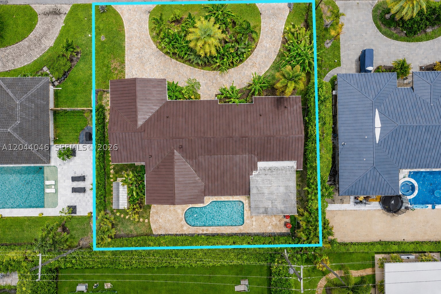 CORAL RIDGE COUNTRY CLUB - Residential