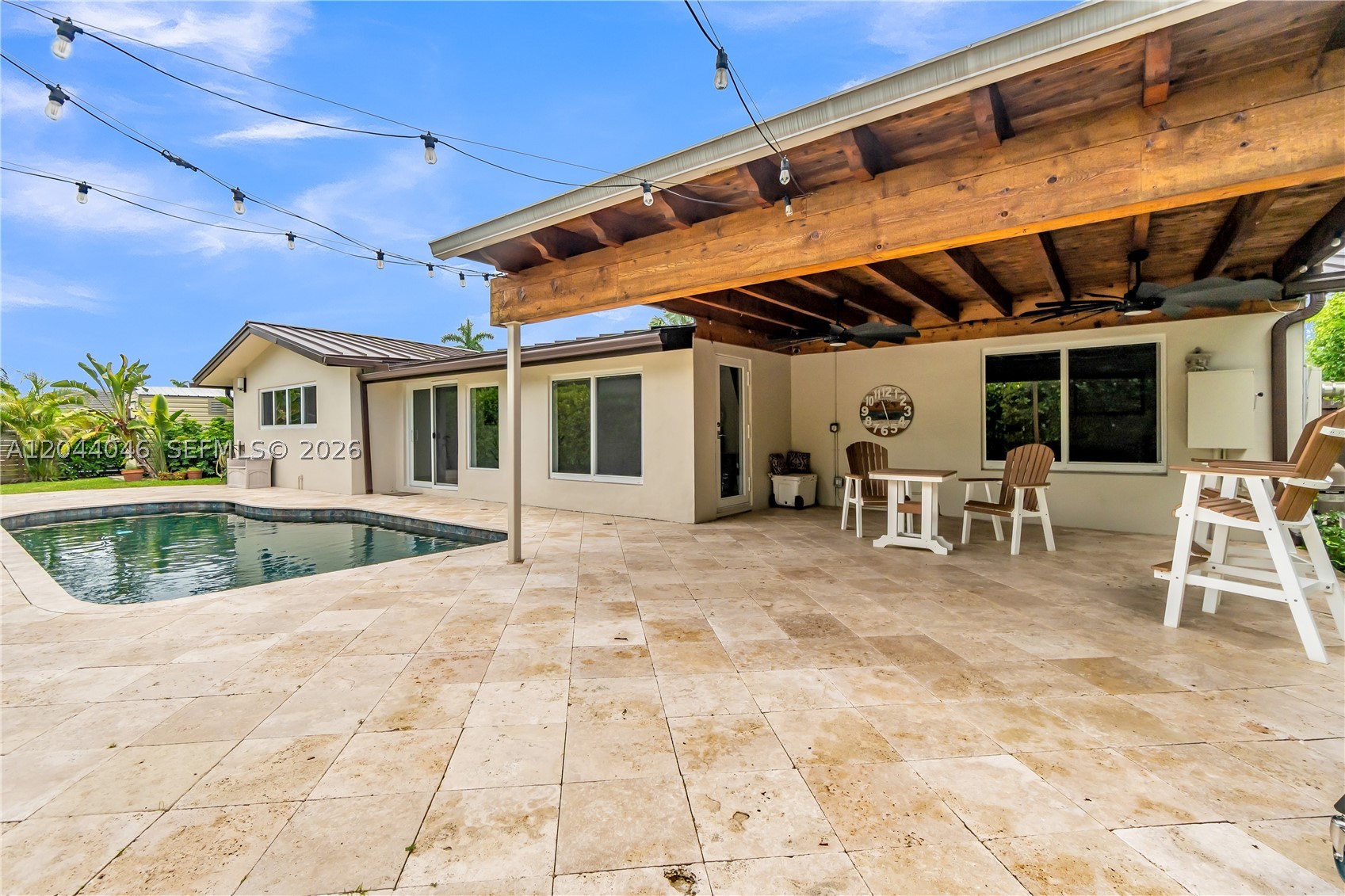 CORAL RIDGE COUNTRY CLUB - Residential