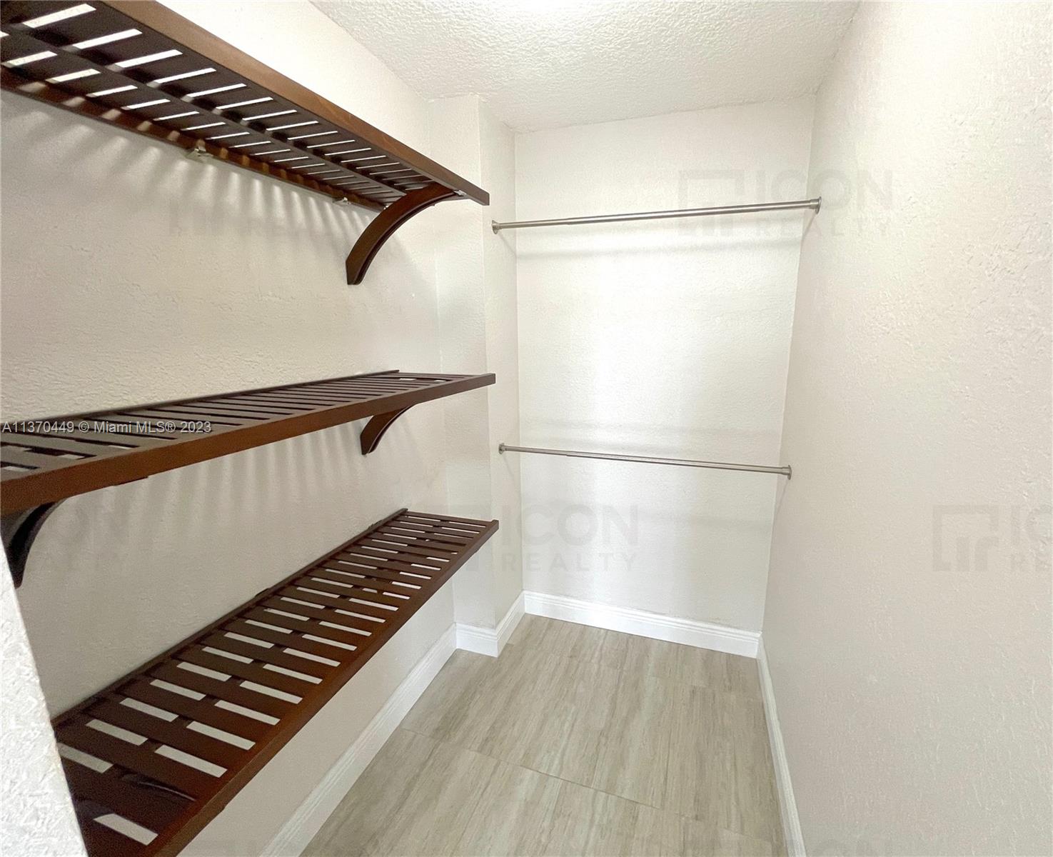 LAS OLAS BY THE RIVER CON - Residential Lease