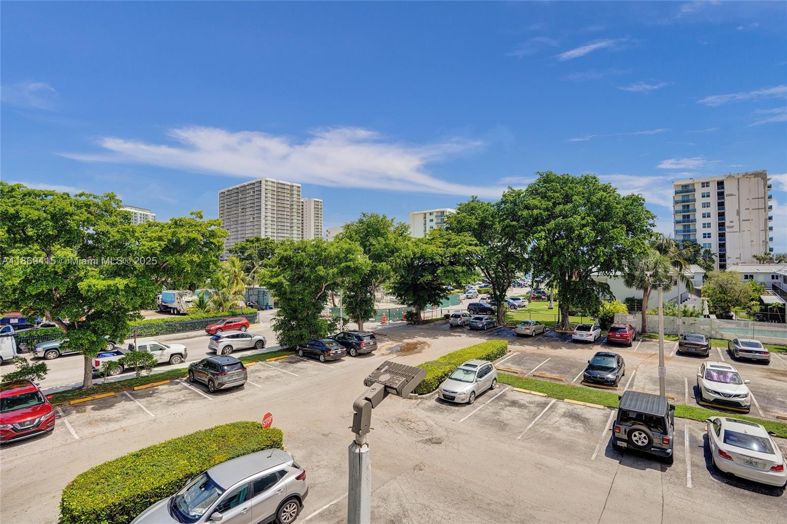 NORTH BAY VILLAS CONDO - Residential
