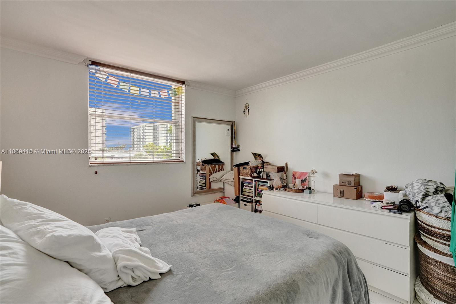NORTH BAY VILLAS CONDO - Residential