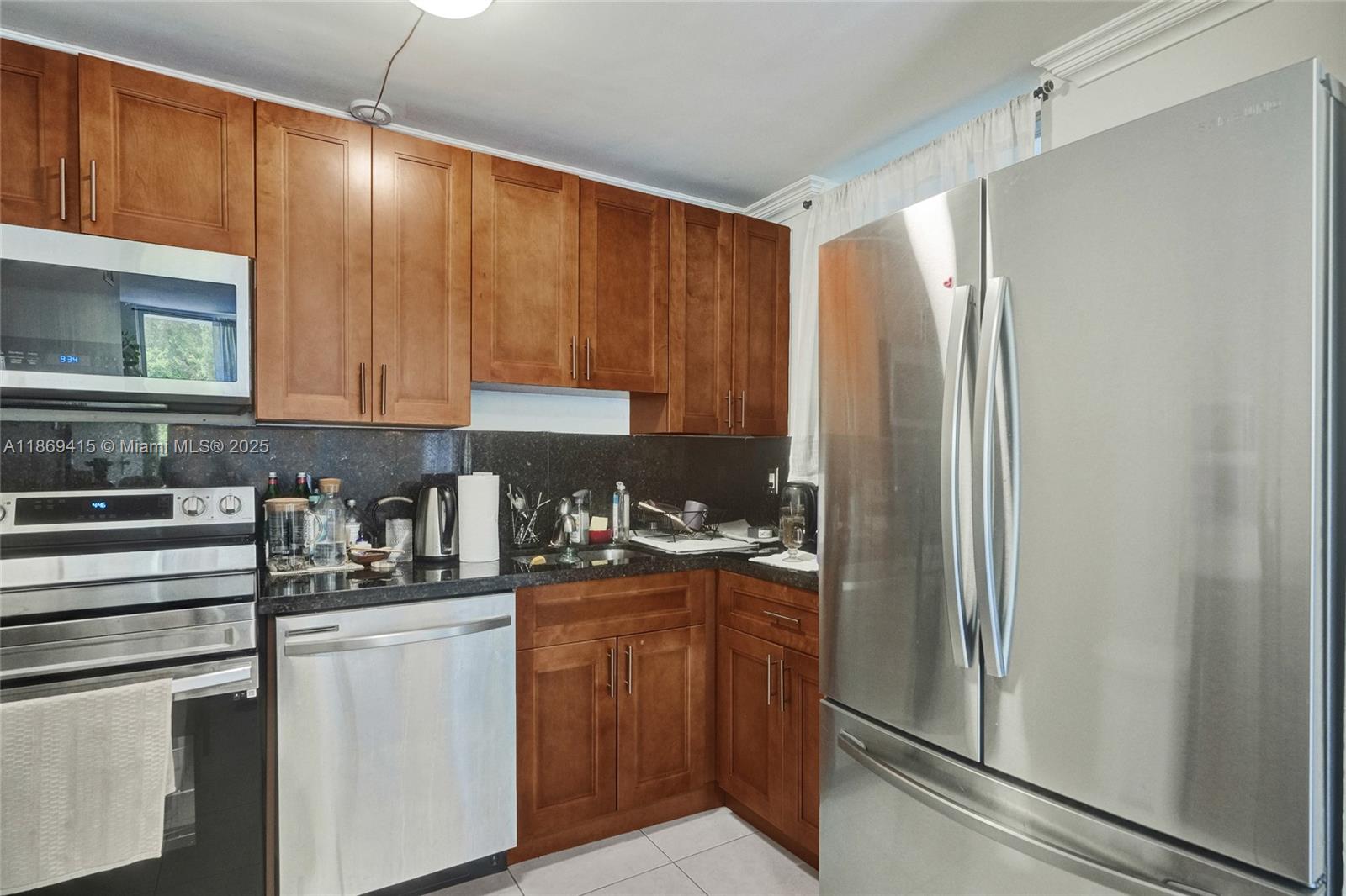 NORTH BAY VILLAS CONDO - Residential
