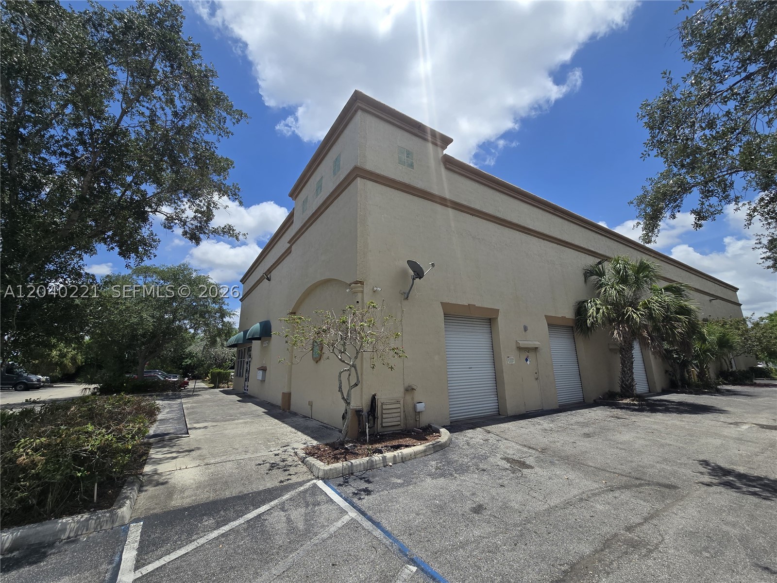 Industrial Flex Space For Sale | Corner Unit | Coral Springs Corporate Park

Rare opportunity to acquire a 2,360± SQFT showroom and warehouse condo in the highly sought-after Coral Springs Corporate Park. This corner unit offers a versatile layout consisting of approx. 25% showroom/office space (including a private office) and 75% warehouse space, making it well-suited for a variety of owner-users and investors.

The property features concrete and tile flooring, six allocated parking spaces, and two grade-level roll-up doors for efficient loading and operational functionality. The flexible floor plan provides an ideal combination of customer-facing showroom space and warehouse/storage capacity, accommodating a wide range of industrial and commercial users.

Zoned Industrial Commercial, the property is ideal for contractors, distributors, e-commerce businesses, service companies, light manufacturing operations, showroom users, and other industrial-flex businesses seeking ownership in a supply-constrained Coral Springs market.

Strategically located within Coral Springs Corporate Park on Wiles Road, the property offers convenient access to University Drive, Coral Ridge Drive, the Sawgrass Expressway, and Florida's Turnpike. The surrounding area features a strong business presence and easy access throughout Broward and Palm Beach Counties.