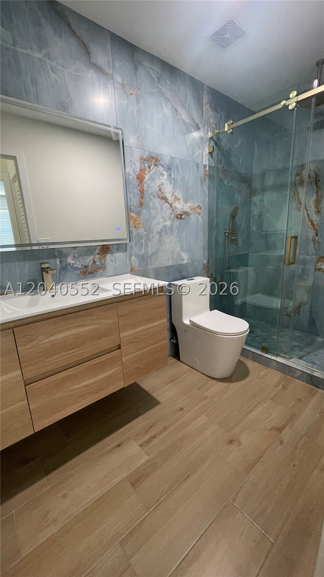 OLYMPIA 1 - Residential