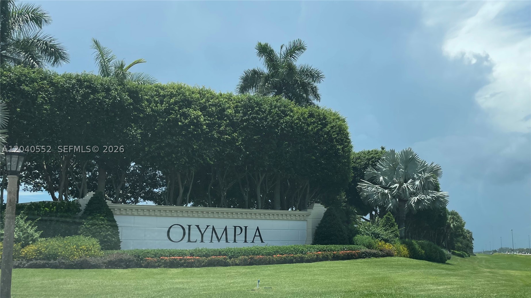 OLYMPIA 1 - Residential