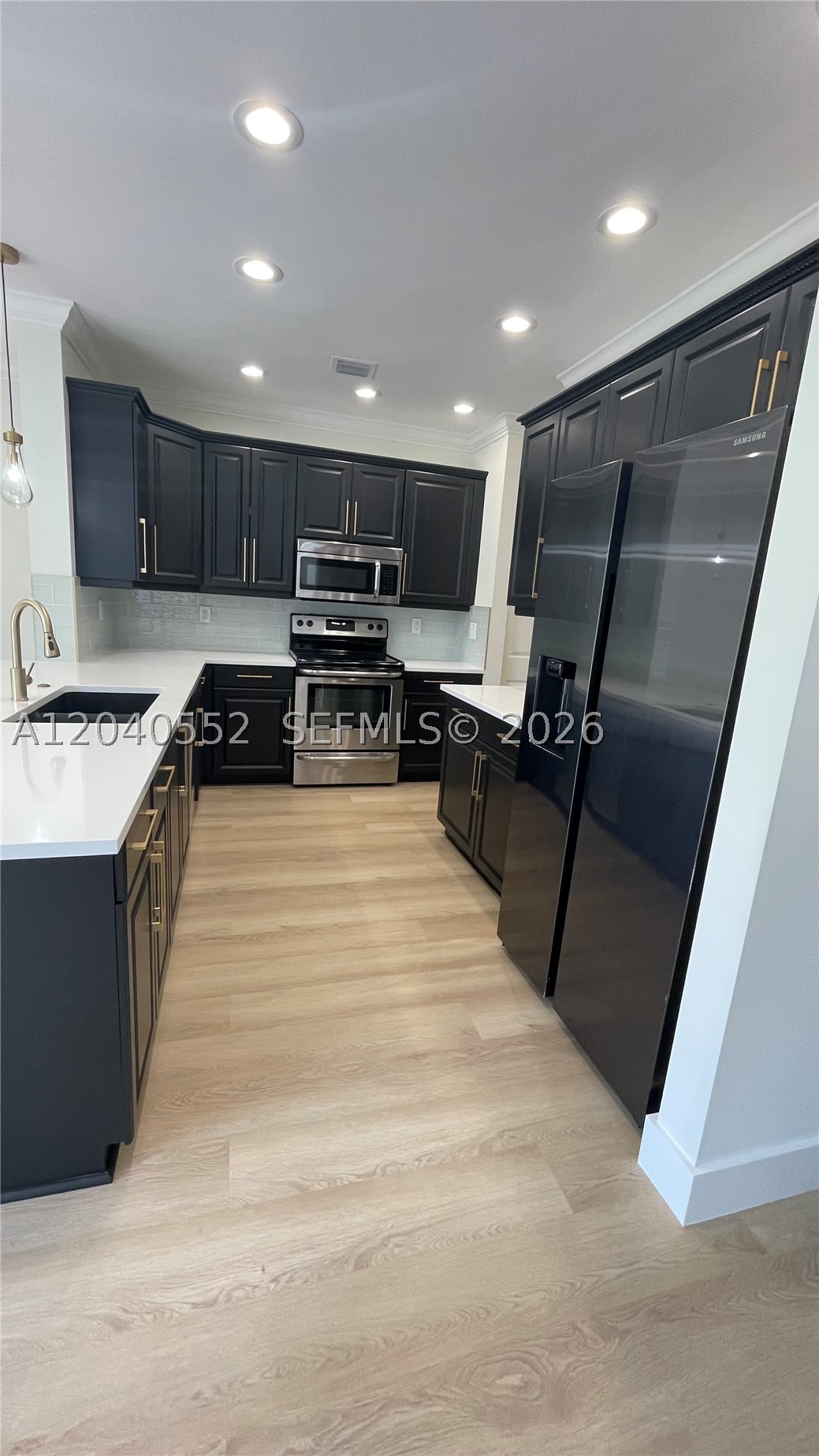 OLYMPIA 1 - Residential