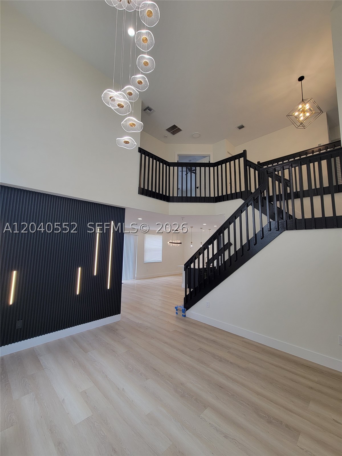 OLYMPIA 1 - Residential