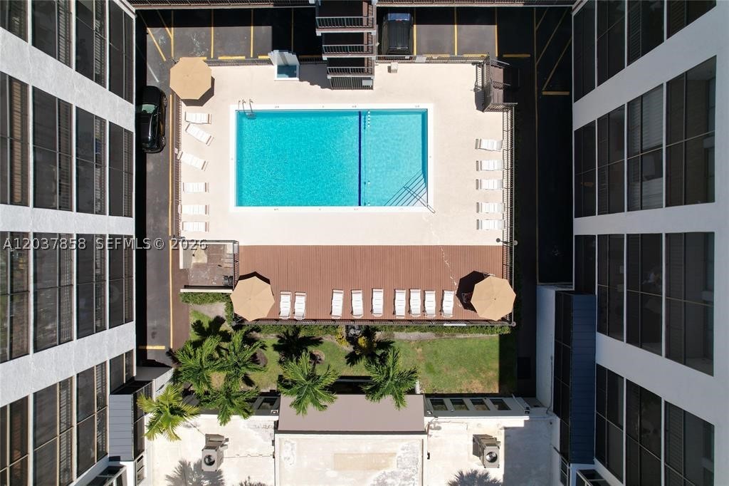 LE CARTIER CONDO - Residential Lease
