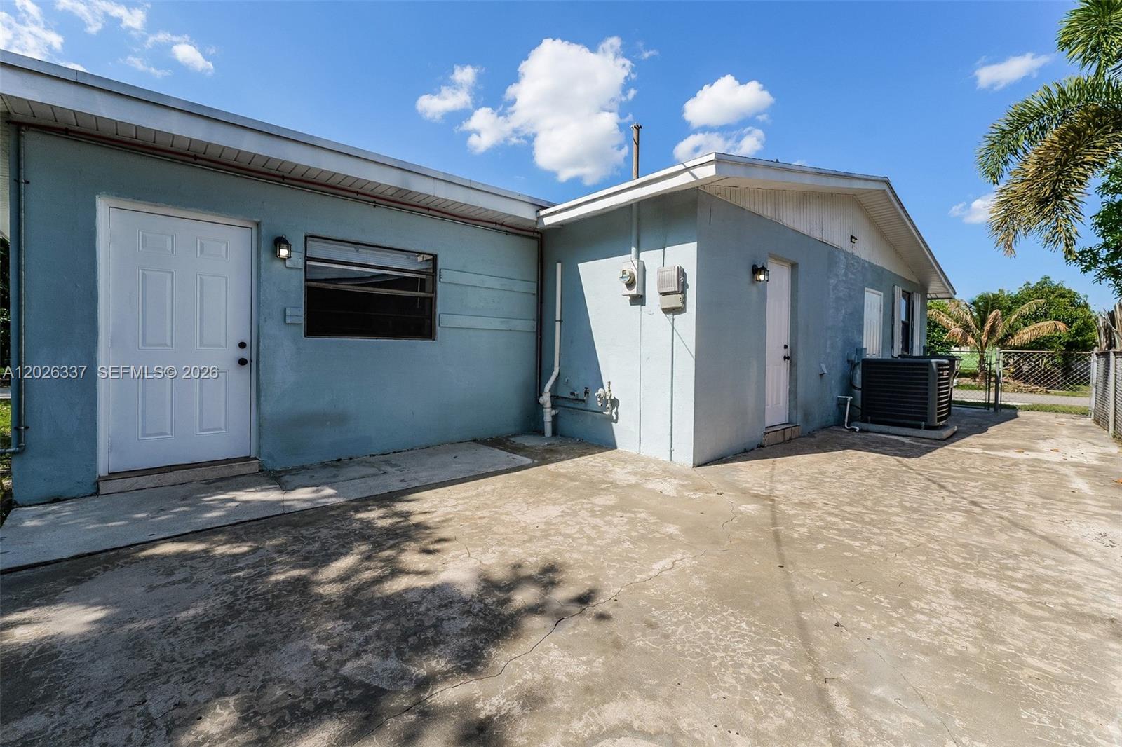 MEADOWBROOK 3 - Residential Lease