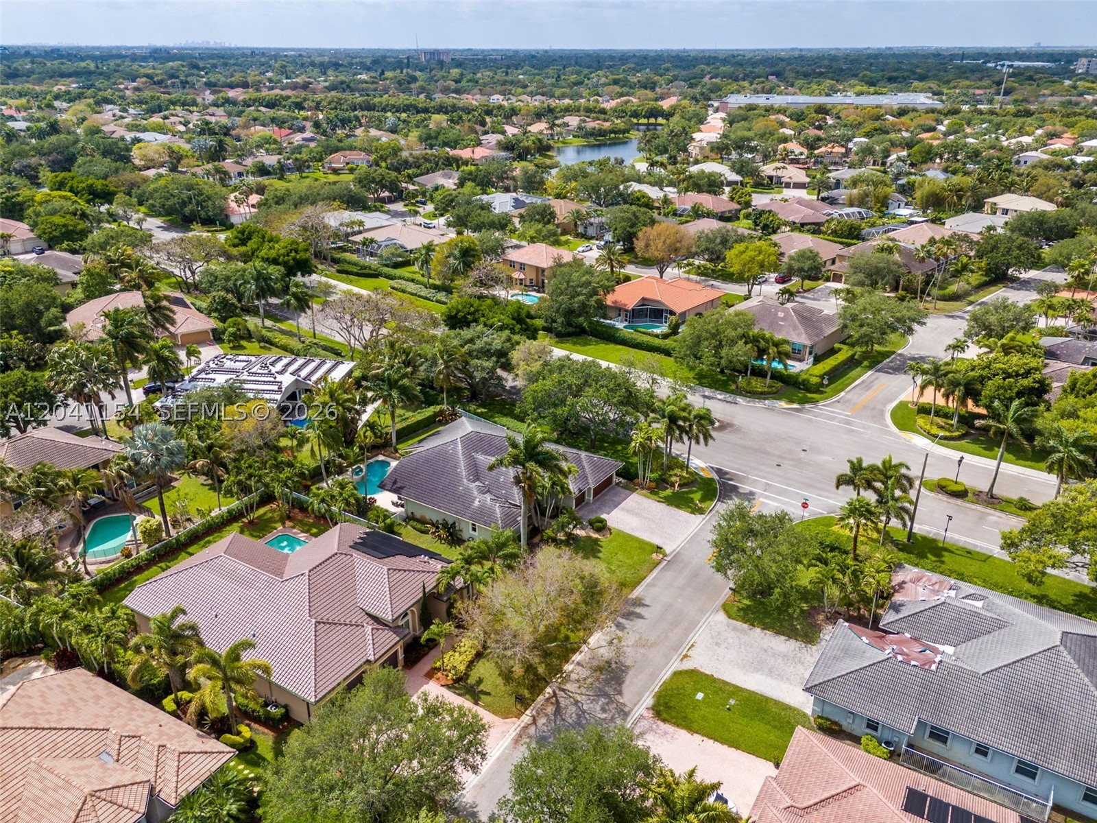 KENSINGTON - Residential