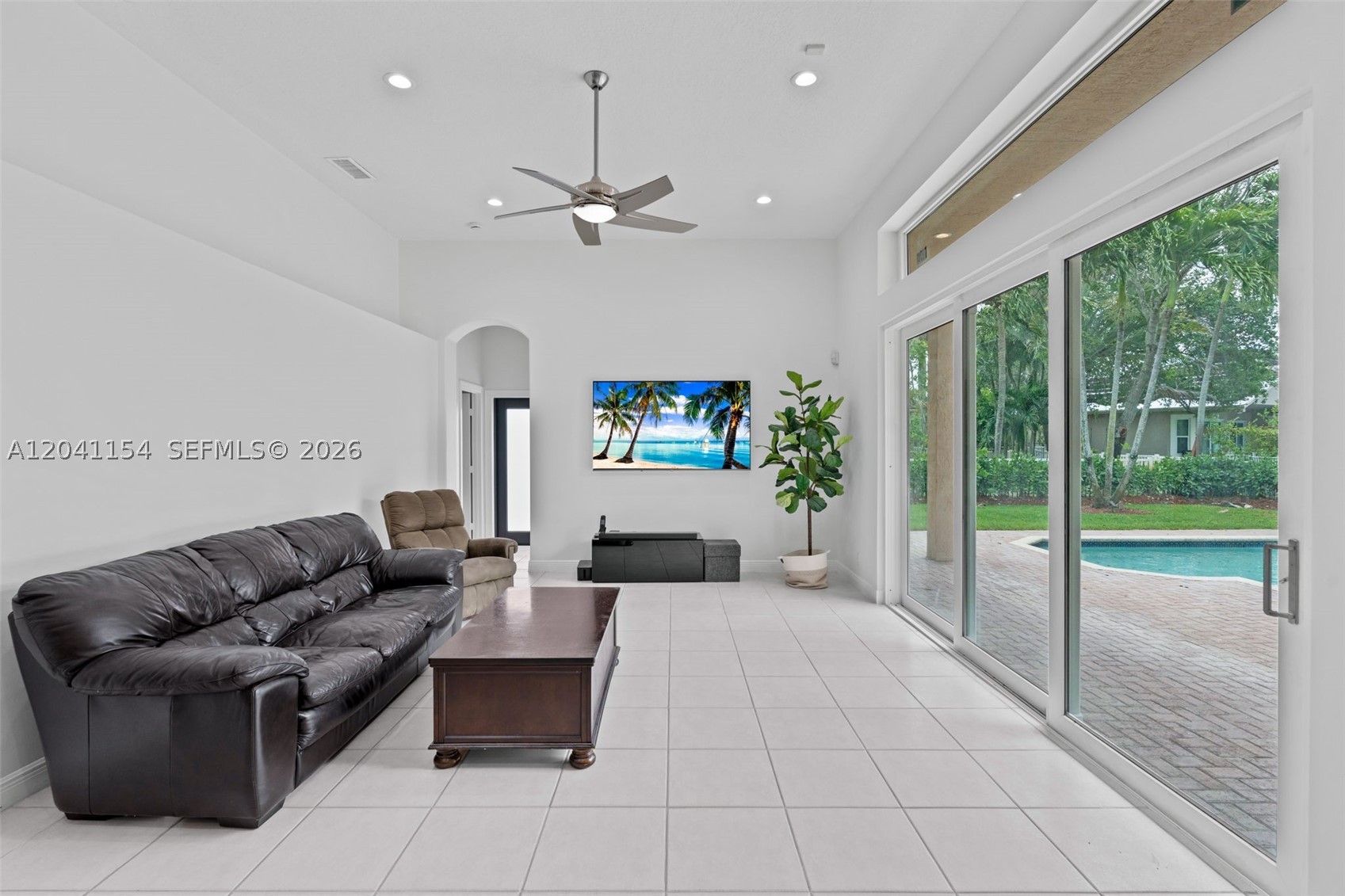 KENSINGTON - Residential
