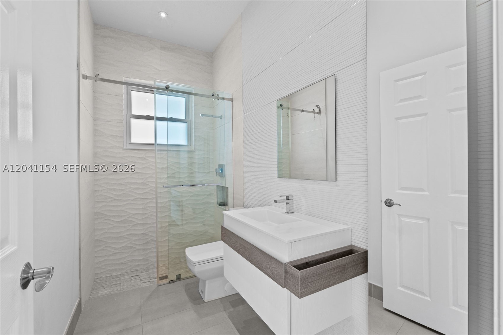 KENSINGTON - Residential