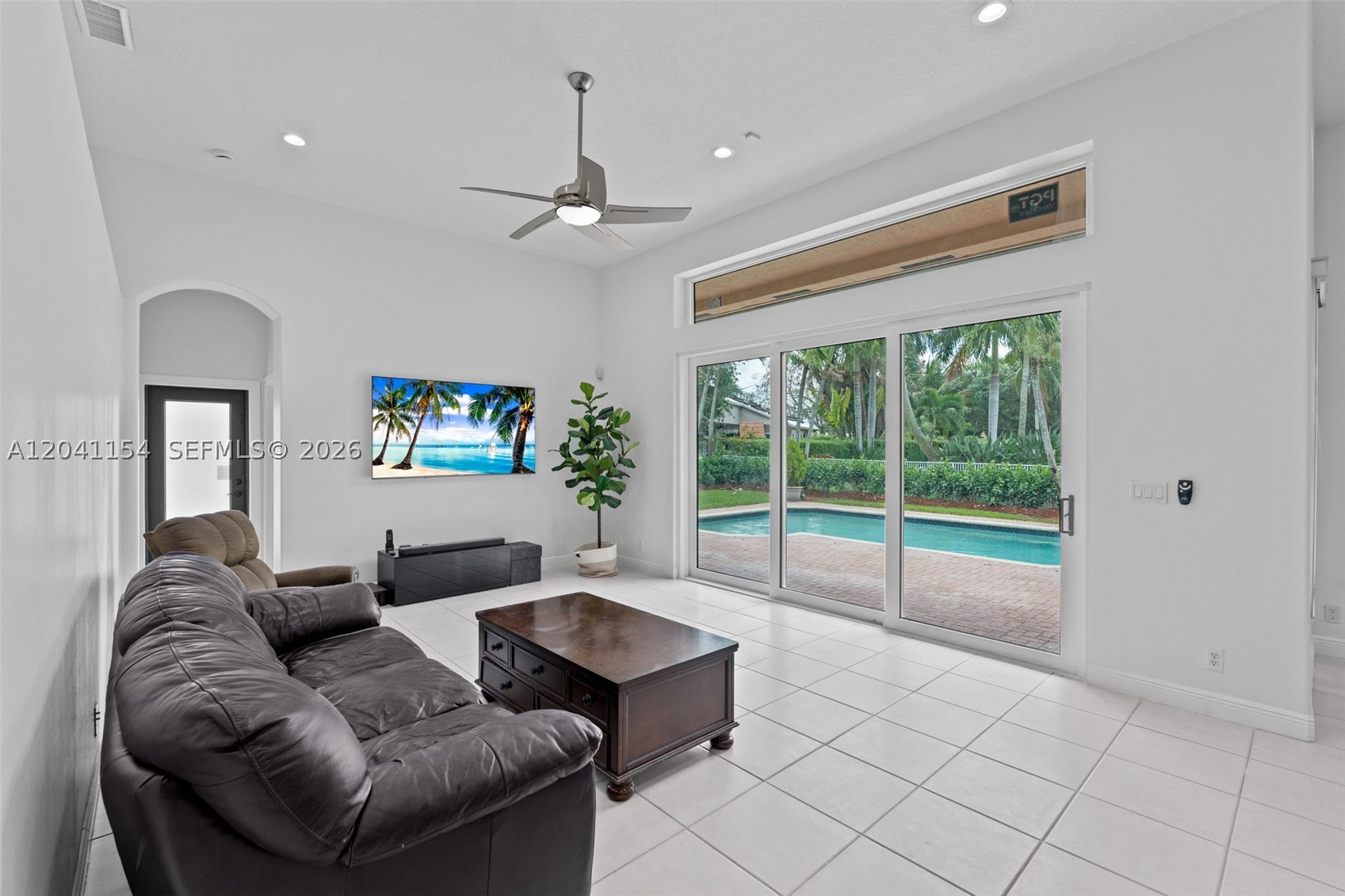 KENSINGTON - Residential