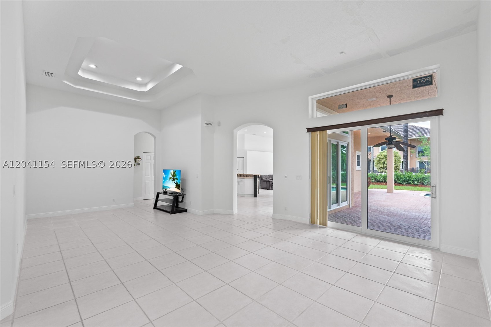 KENSINGTON - Residential