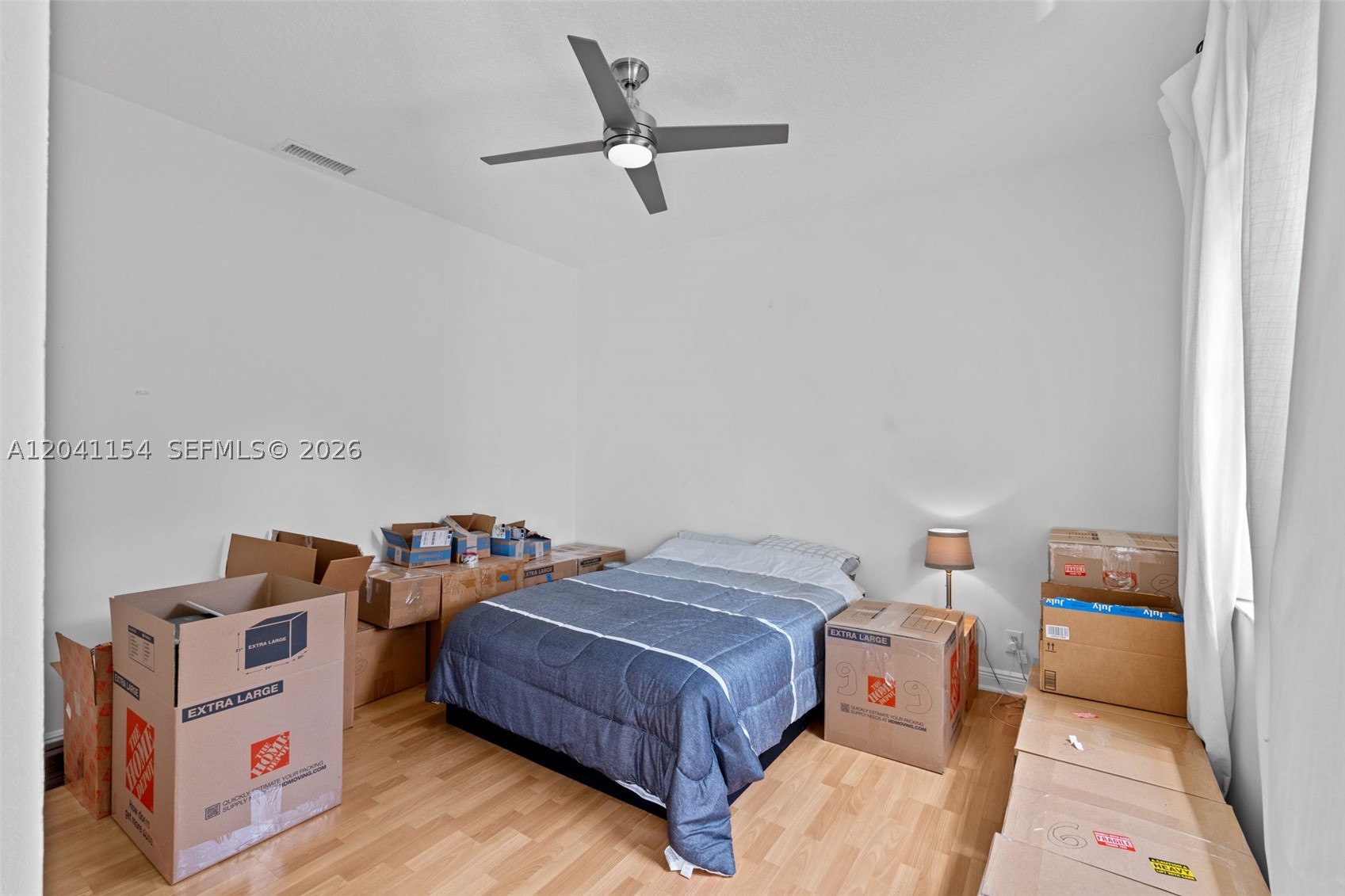 KENSINGTON - Residential