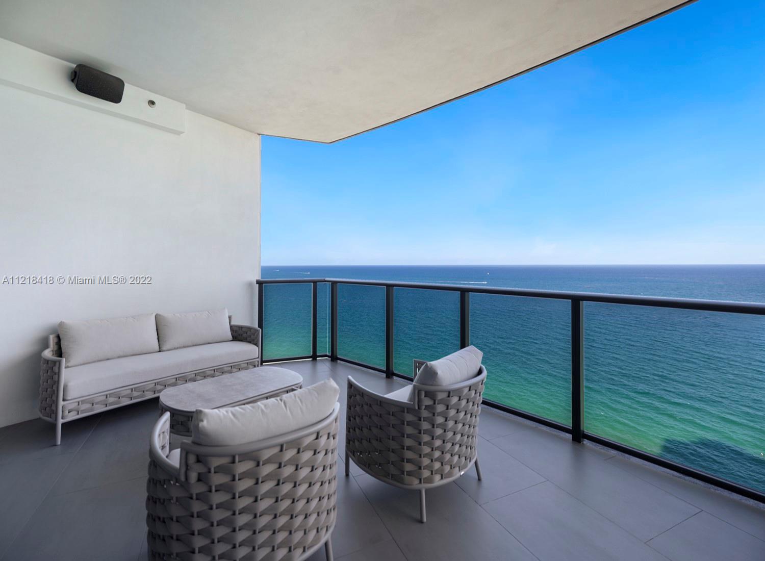 18555 COLLINS AVENUE COND - Residential