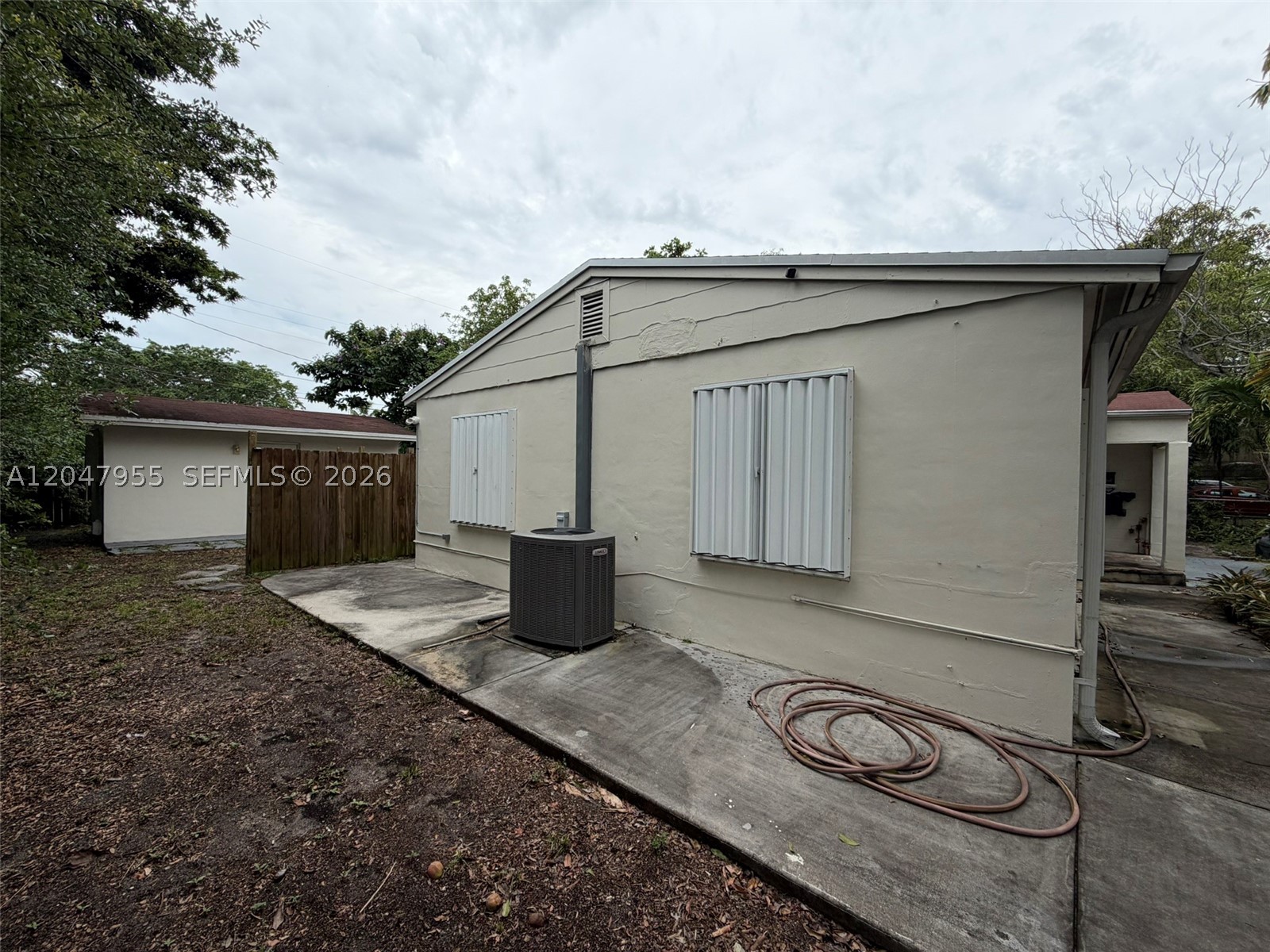 WEST MIAMI SHORES SEC D - Residential Lease