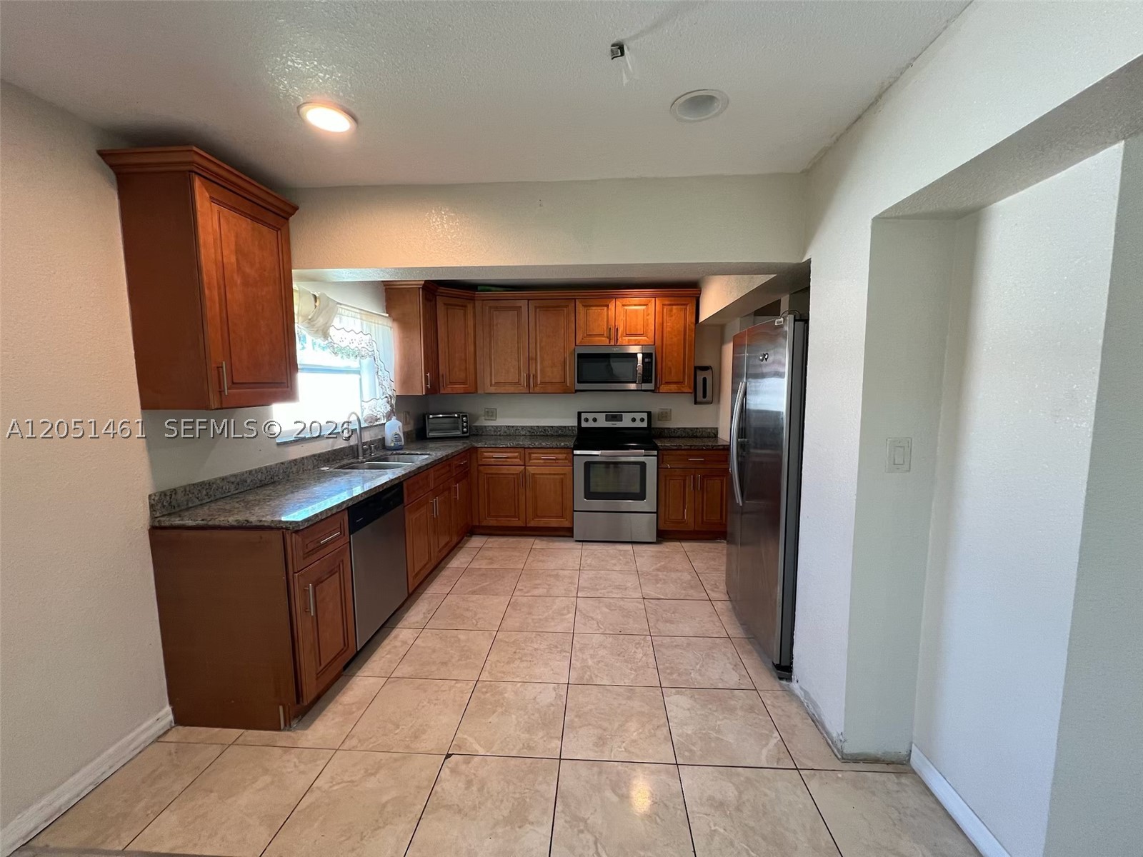 MIRAMAR SEC 9 - Residential Lease