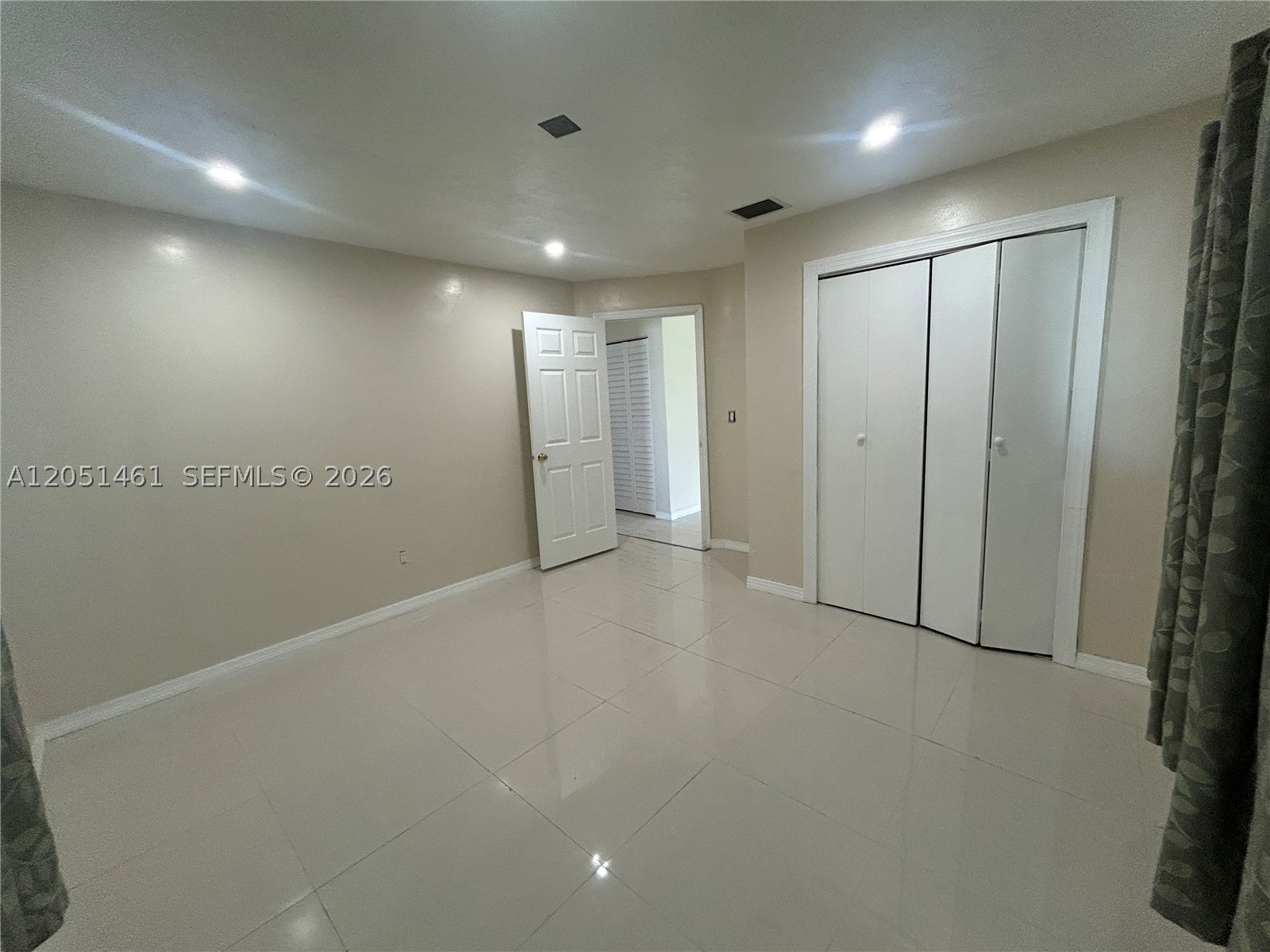 MIRAMAR SEC 9 - Residential Lease