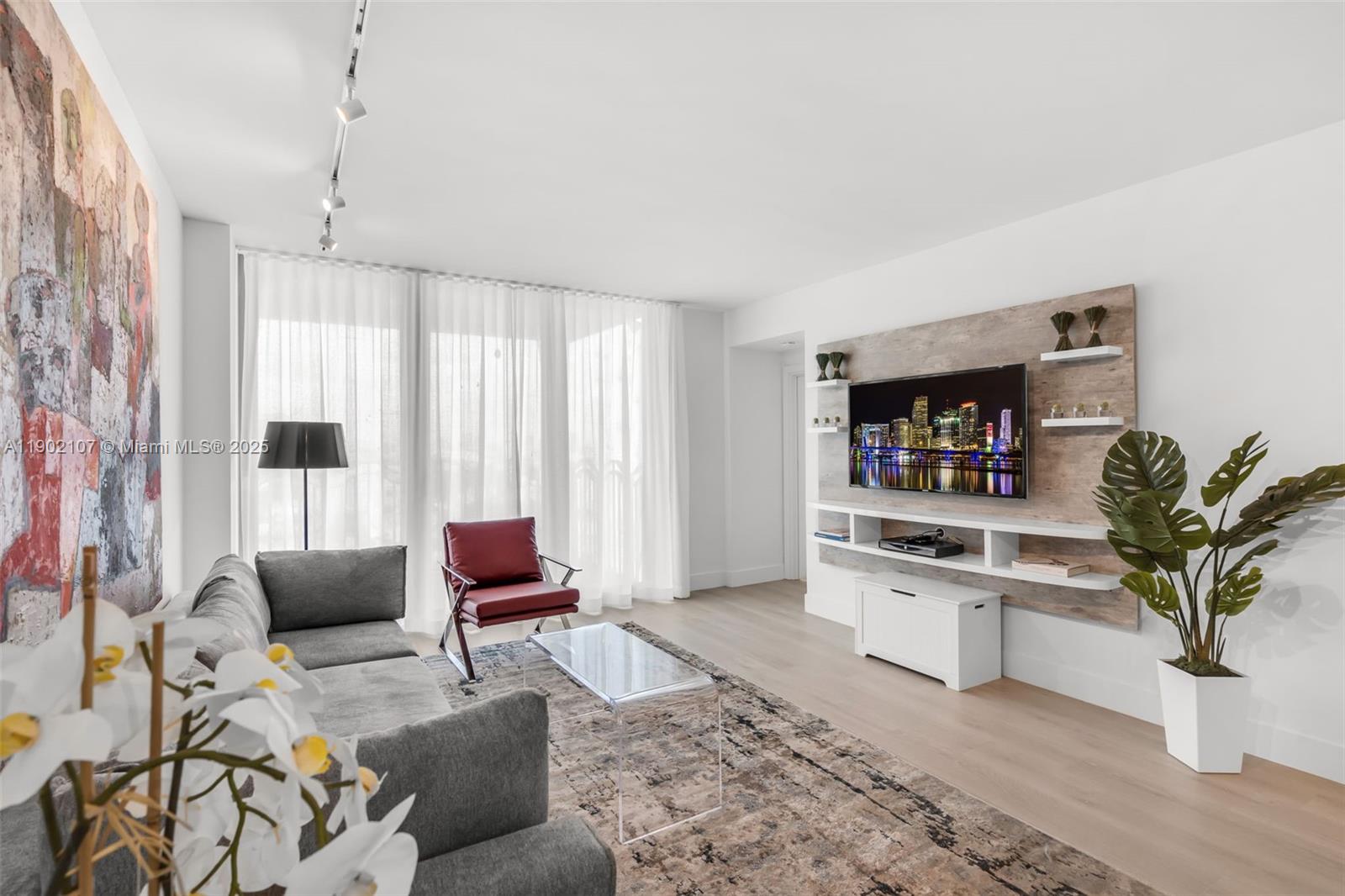 1500 OCEAN DRIVE CONDO - Residential