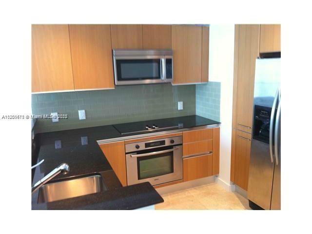 1060 BRICKELL CONDO - Residential Lease