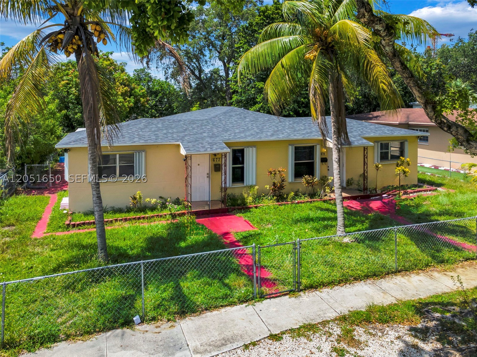 IRONS MANOR 5TH ADDN - Residential Lease