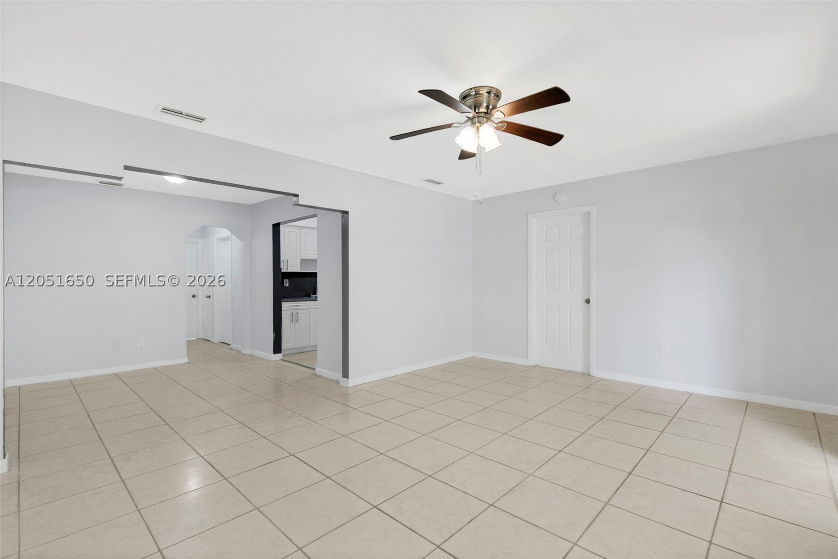 IRONS MANOR 5TH ADDN - Residential Lease