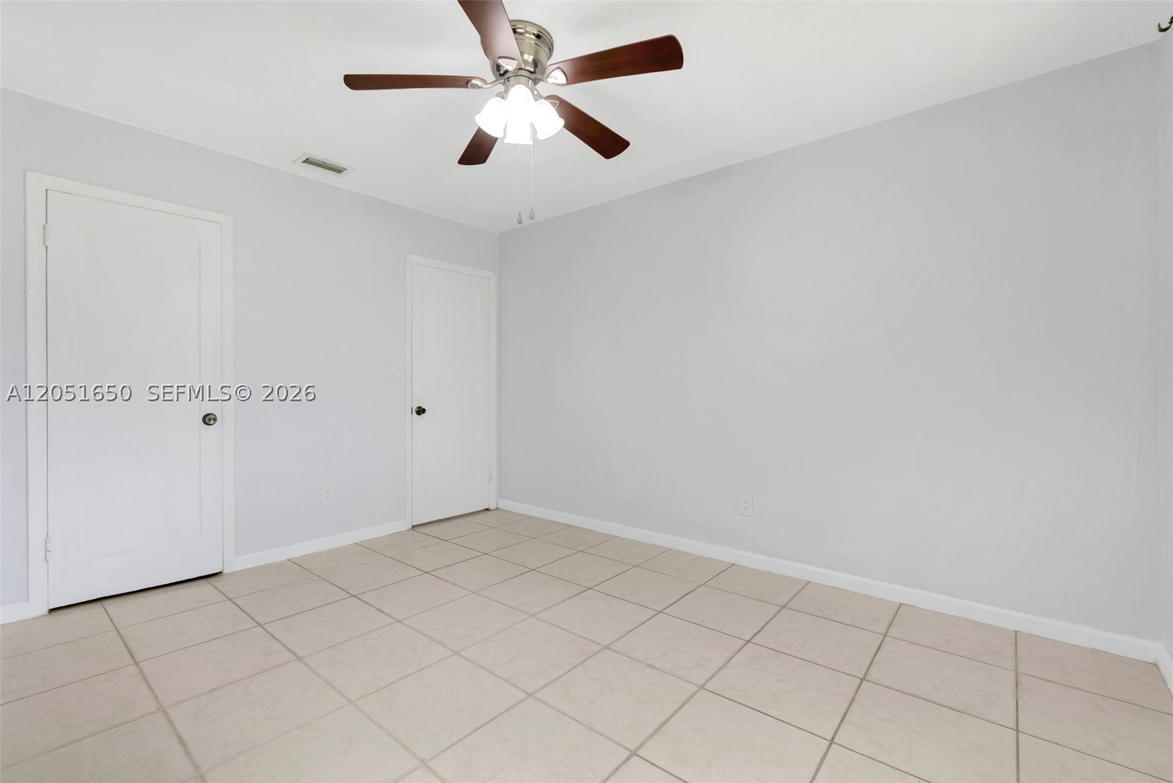 IRONS MANOR 5TH ADDN - Residential Lease
