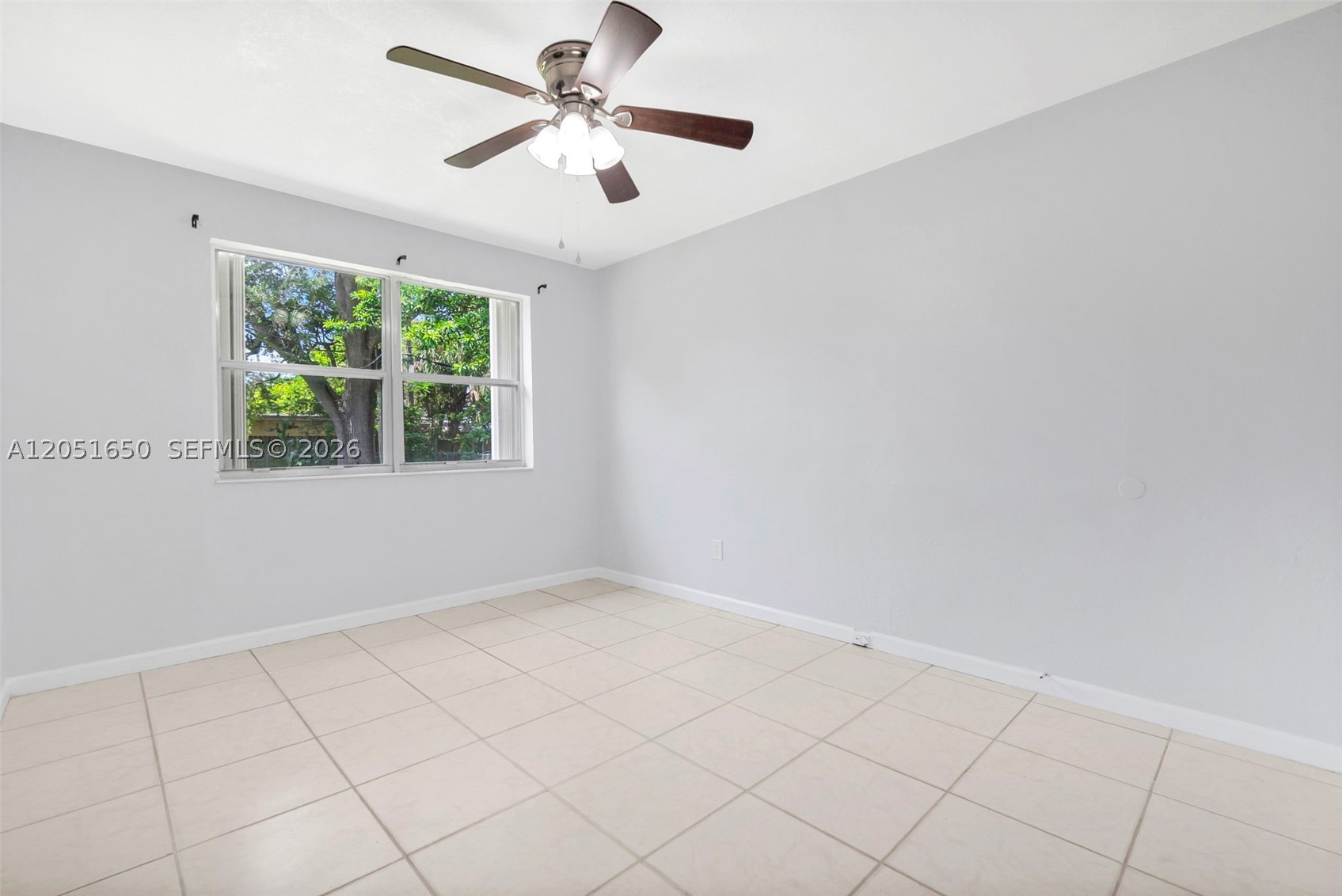 IRONS MANOR 5TH ADDN - Residential Lease