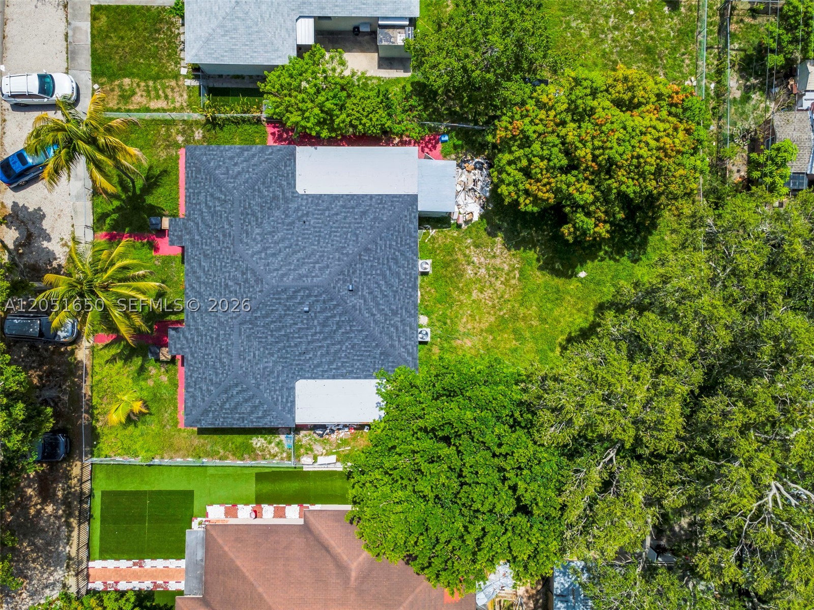 IRONS MANOR 5TH ADDN - Residential Lease