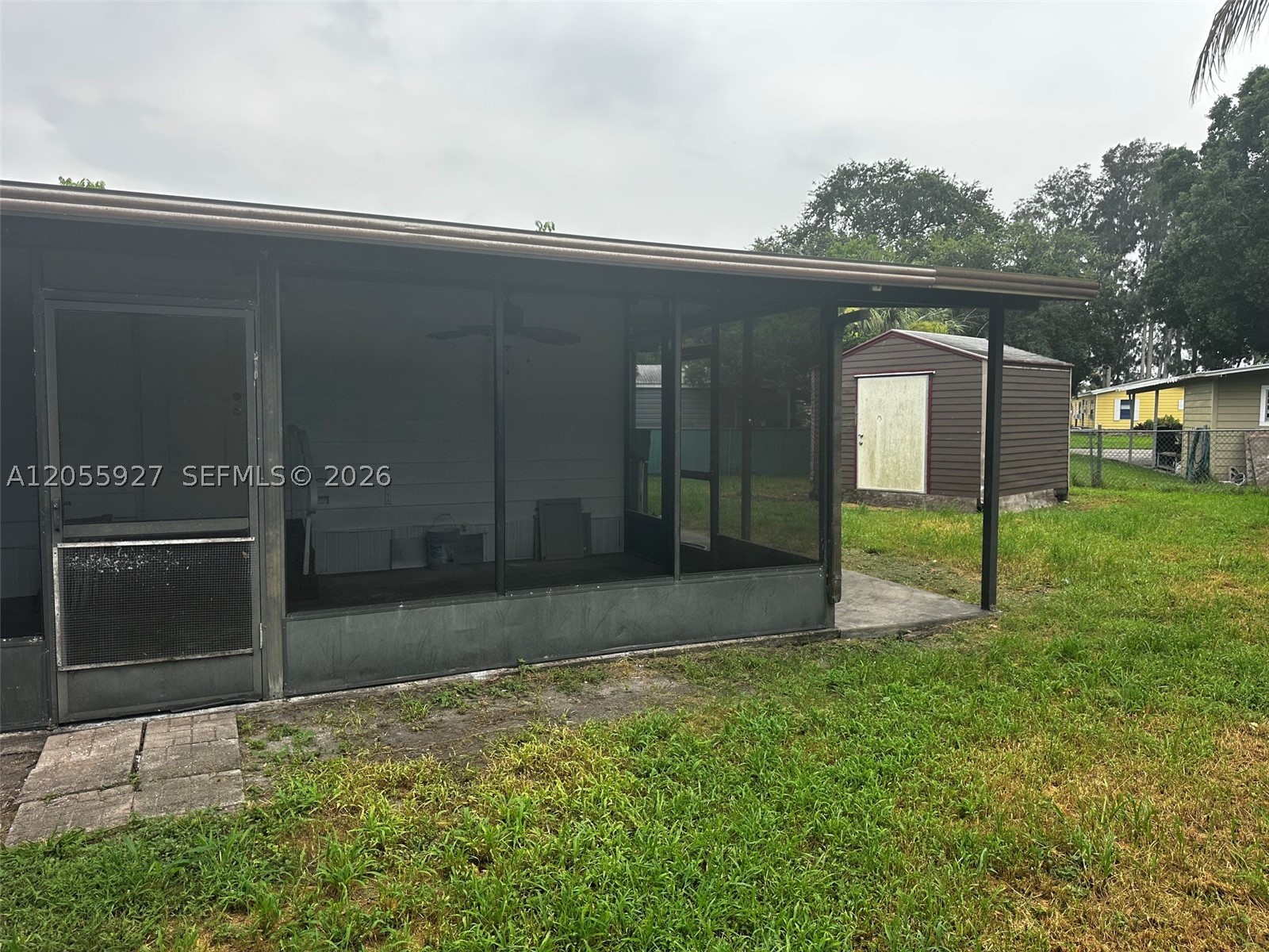 SEMINOLE MANOR - Residential