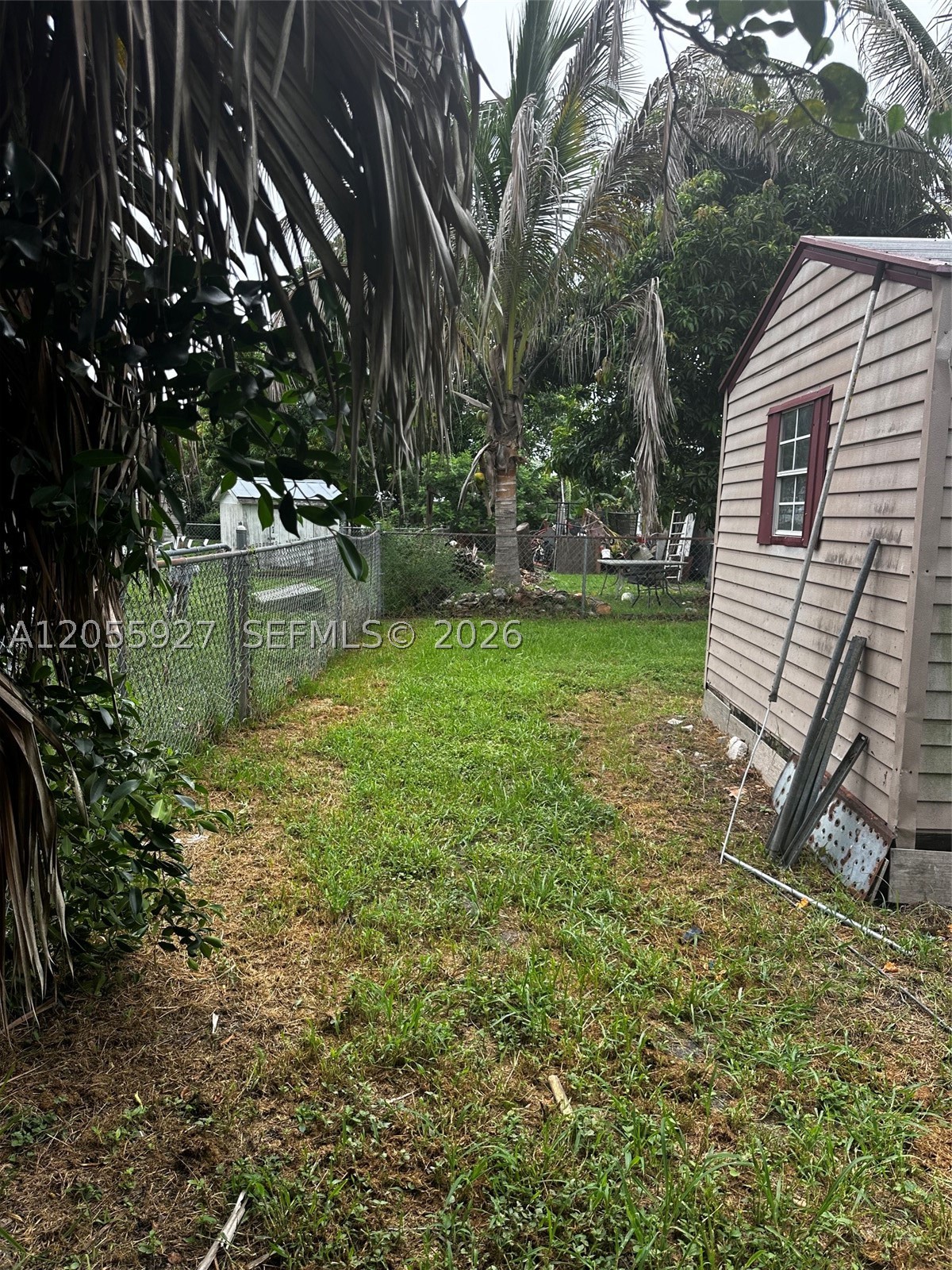 SEMINOLE MANOR - Residential