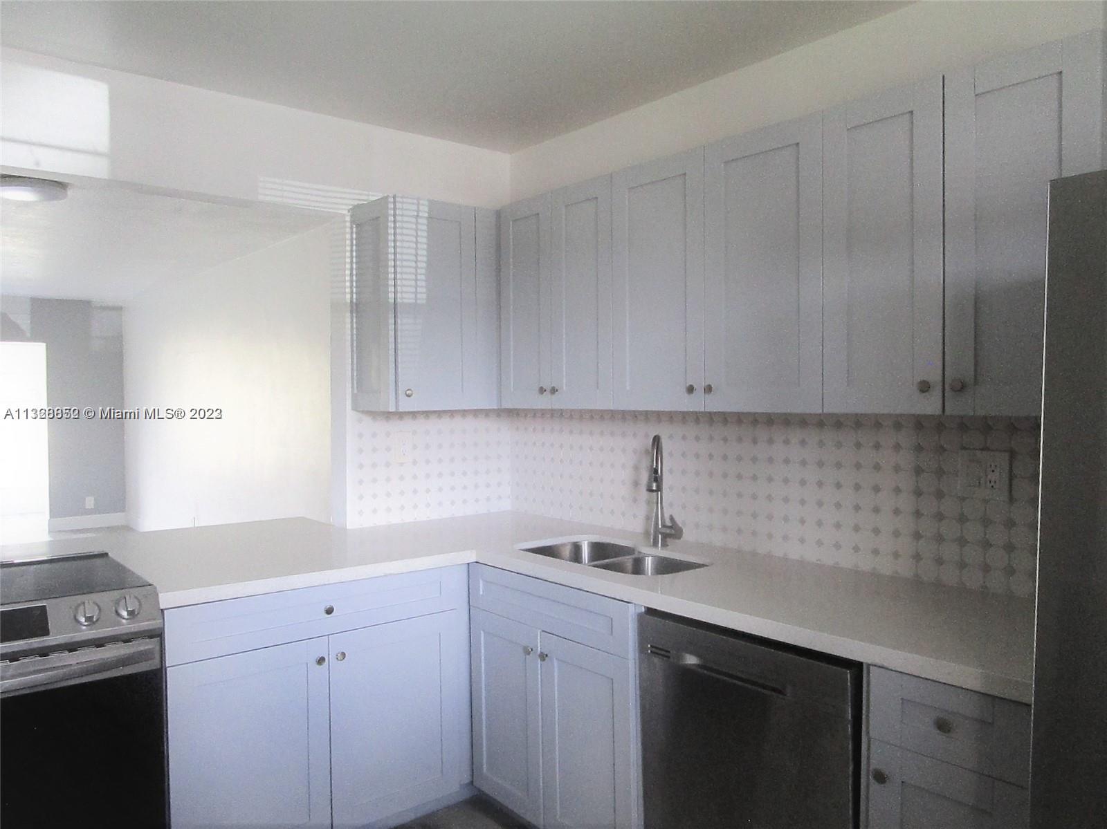 ARROWHEAD CONDO 8 - Residential Lease