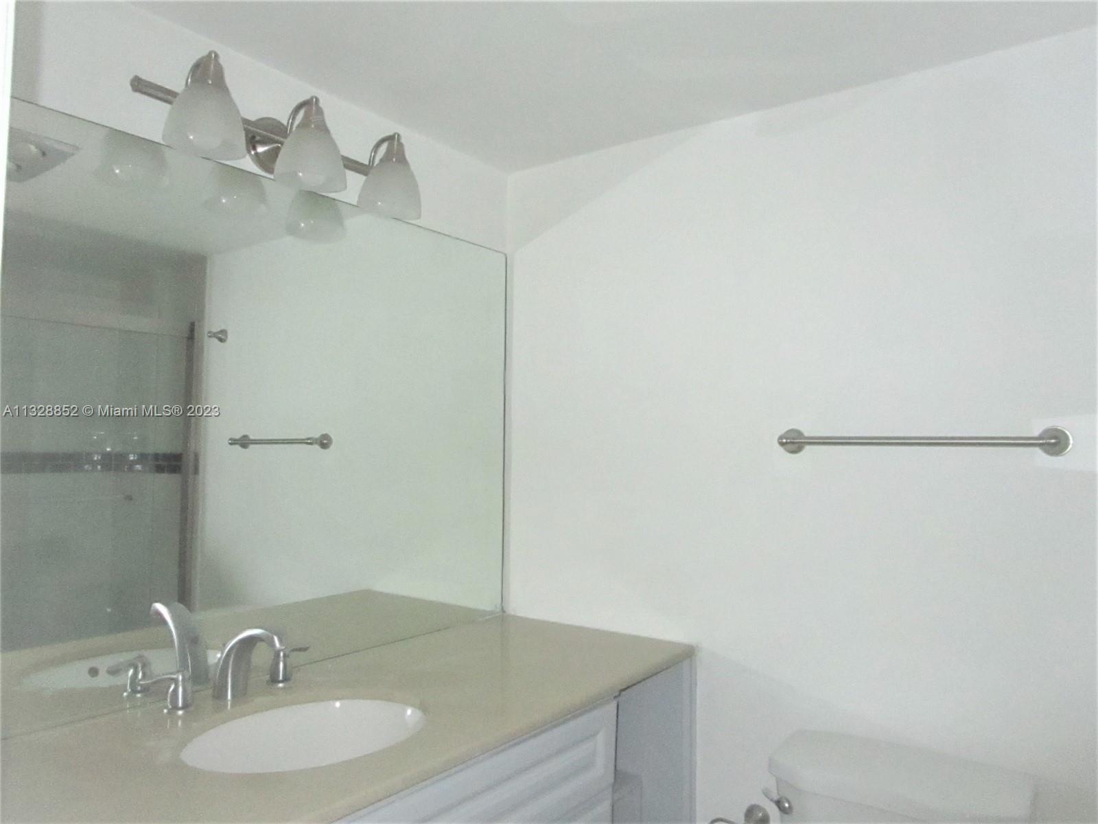 ARROWHEAD CONDO 8 - Residential Lease
