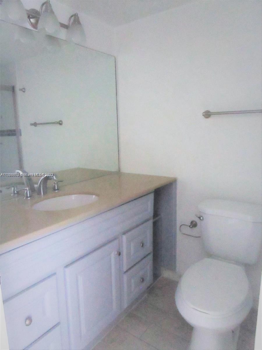 ARROWHEAD CONDO 8 - Residential Lease