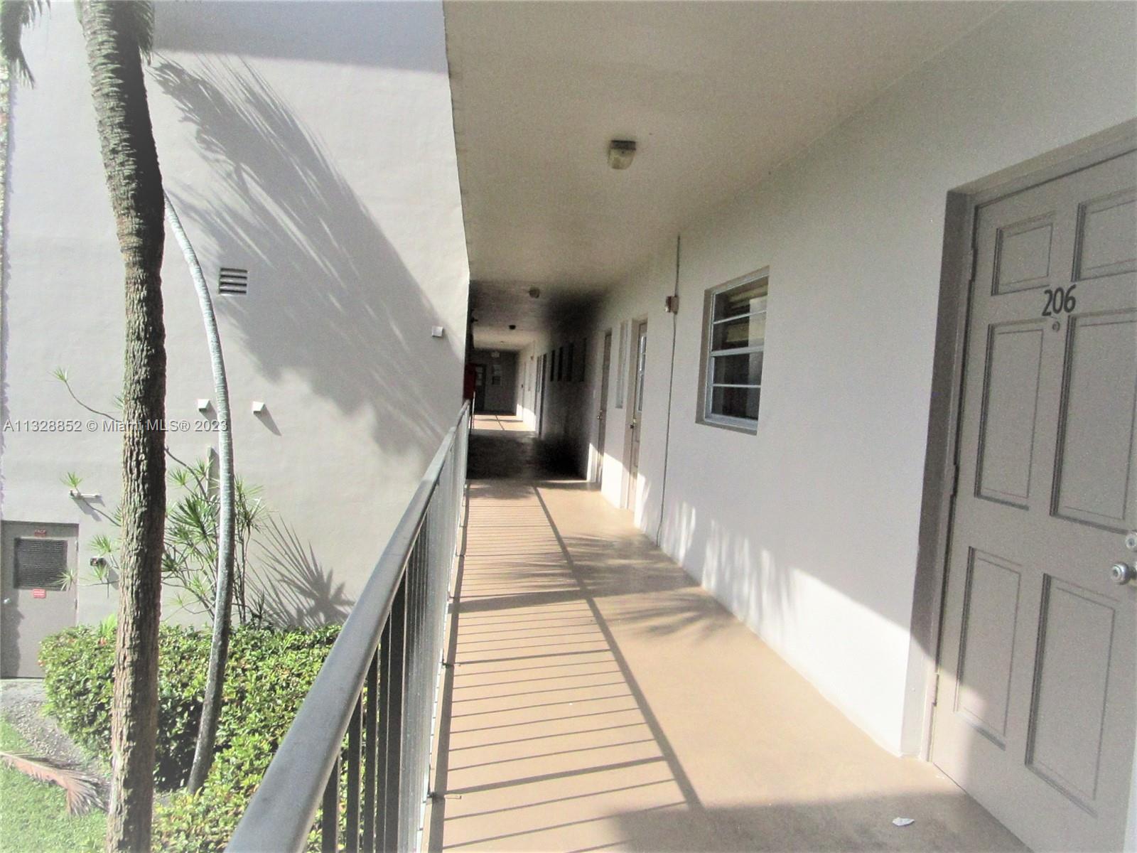 ARROWHEAD CONDO 8 - Residential Lease