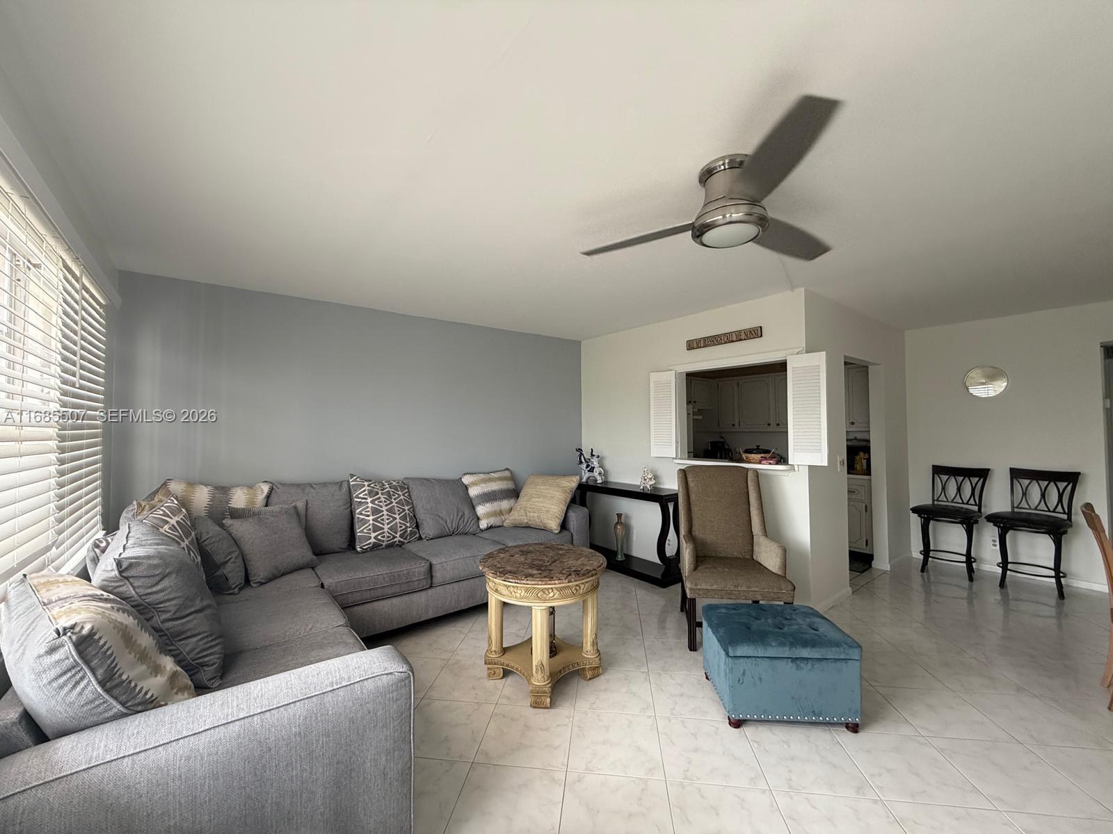 SOUTHAMPTON CONDO - Residential