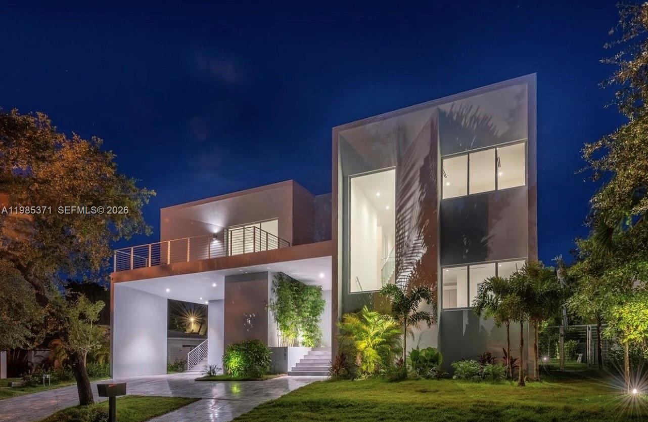 TROPICAL ISLE HOMES SUB - Residential