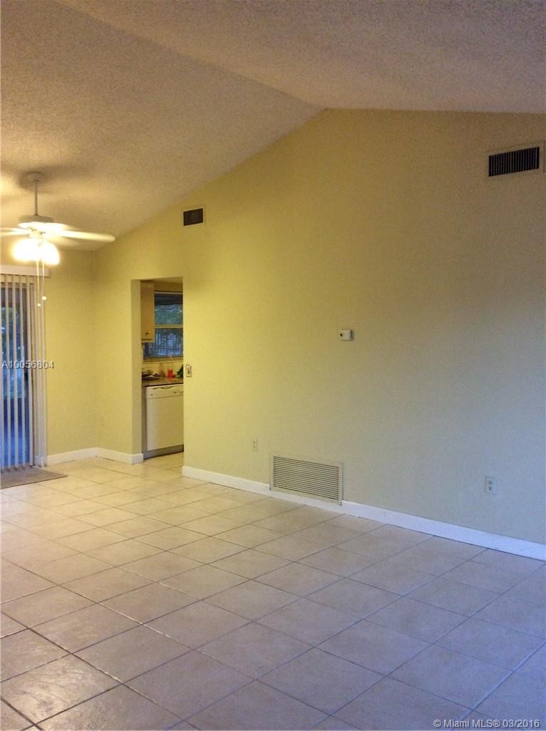Sunrise Golf Village Sec - Residential